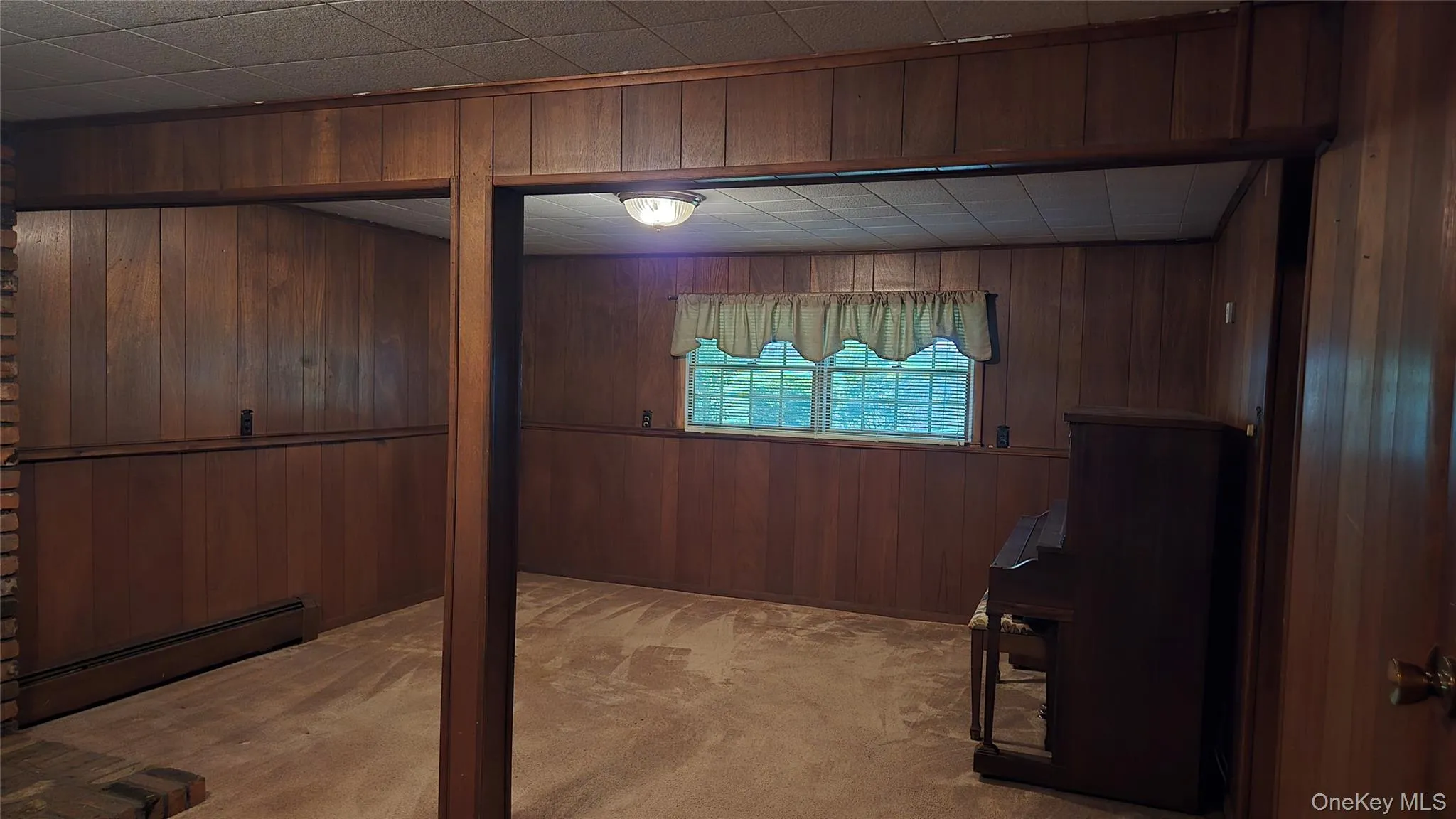 77 Tulip Road, Carmel, NY, 3 Bedrooms Bedrooms, 9 Rooms Rooms,1 BathroomBathrooms,Residential,For Rent,Tulip,0,1012250 77 Tulip Road, Carmel, NY, 3 Bedrooms Bedrooms, 9 Rooms Rooms,1 BathroomBathrooms,Residential,For Rent,Tulip,0,1012250