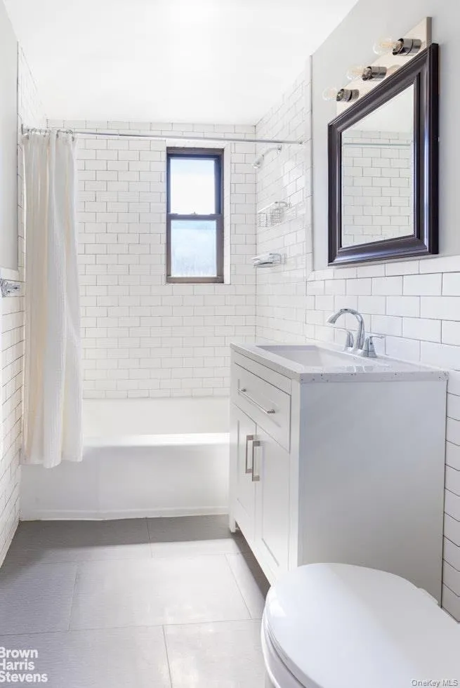 525 235th Street, New York, NY, 1 Bedroom Bedrooms, 3 Rooms Rooms,1 BathroomBathrooms,Residential,For Rent,235th,0,1012252 525 235th Street, New York, NY, 1 Bedroom Bedrooms, 3 Rooms Rooms,1 BathroomBathrooms,Residential,For Rent,235th,0,1012252