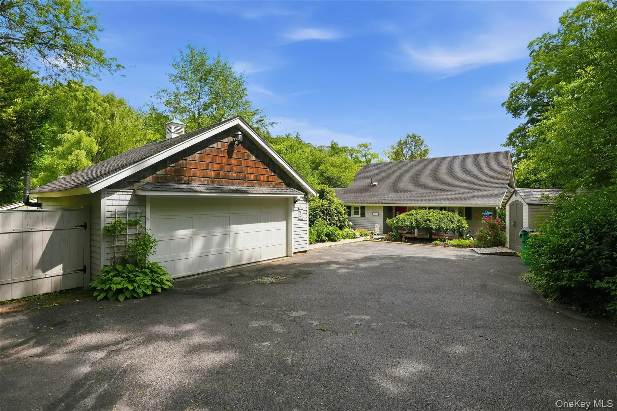 2 Maple Lane, Hyde Park, NY, 2 Bedrooms Bedrooms, 7 Rooms Rooms,2 BathroomsBathrooms,Residential,For Rent,Maple,0,KEY1012258 2 Maple Lane, Hyde Park, NY, 2 Bedrooms Bedrooms, 7 Rooms Rooms,2 BathroomsBathrooms,Residential,For Rent,Maple,0,KEY1012258