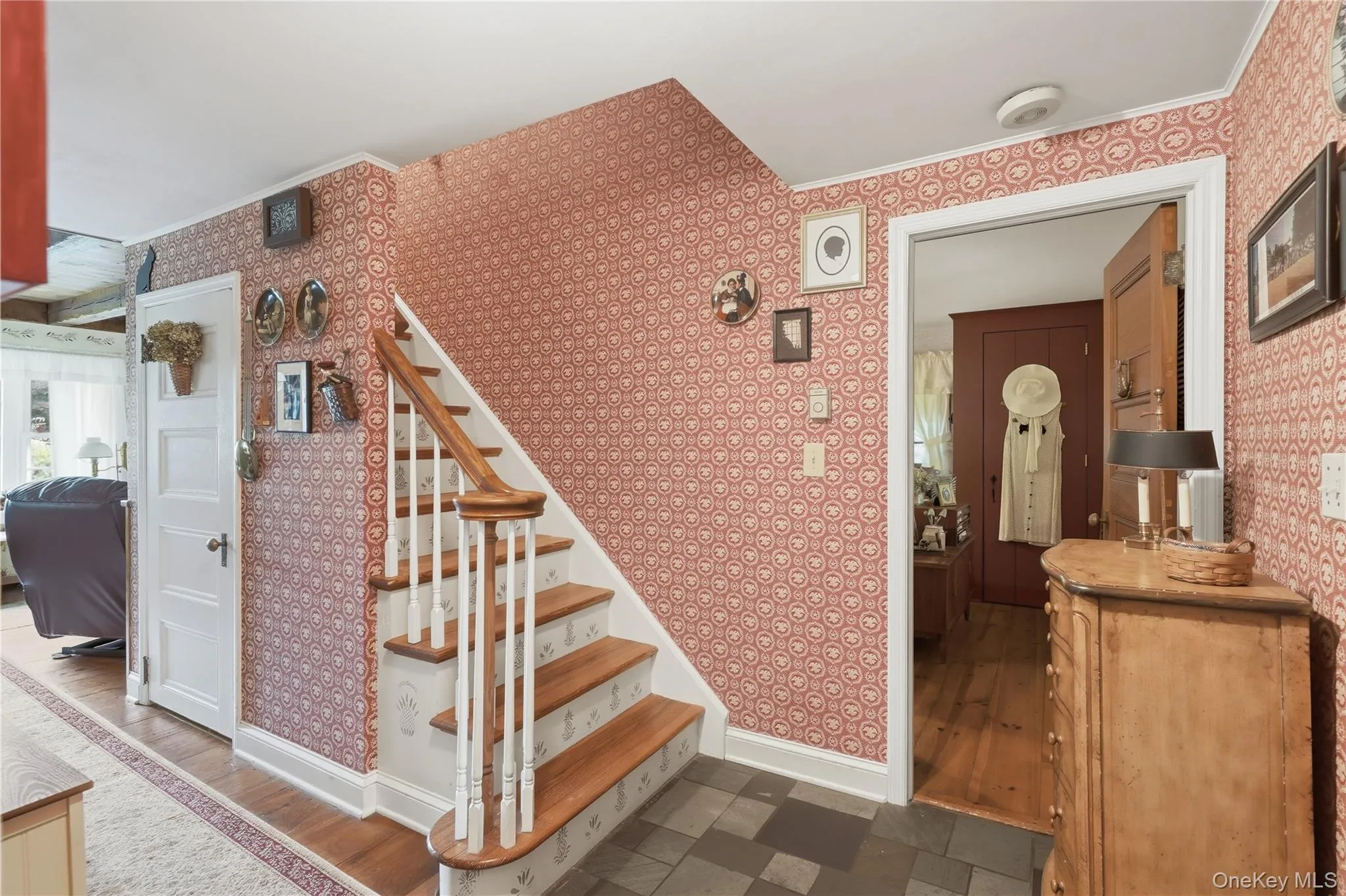 2 Maple Lane, Hyde Park, NY, 2 Bedrooms Bedrooms, 7 Rooms Rooms,2 BathroomsBathrooms,Residential,For Rent,Maple,0,KEY1012258 2 Maple Lane, Hyde Park, NY, 2 Bedrooms Bedrooms, 7 Rooms Rooms,2 BathroomsBathrooms,Residential,For Rent,Maple,0,KEY1012258