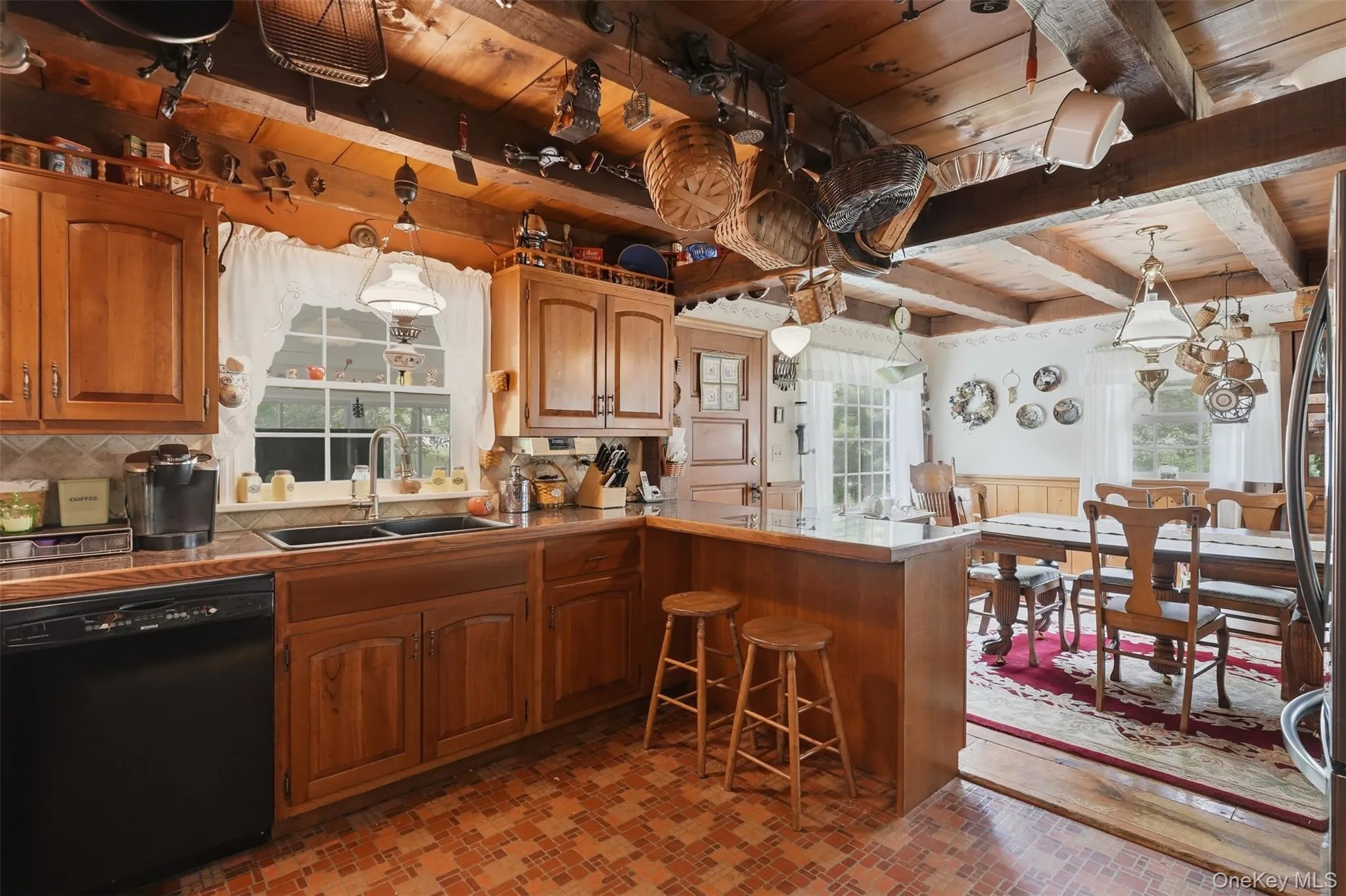 2 Maple Lane, Hyde Park, NY, 2 Bedrooms Bedrooms, 7 Rooms Rooms,2 BathroomsBathrooms,Residential,For Rent,Maple,0,KEY1012258 2 Maple Lane, Hyde Park, NY, 2 Bedrooms Bedrooms, 7 Rooms Rooms,2 BathroomsBathrooms,Residential,For Rent,Maple,0,KEY1012258
