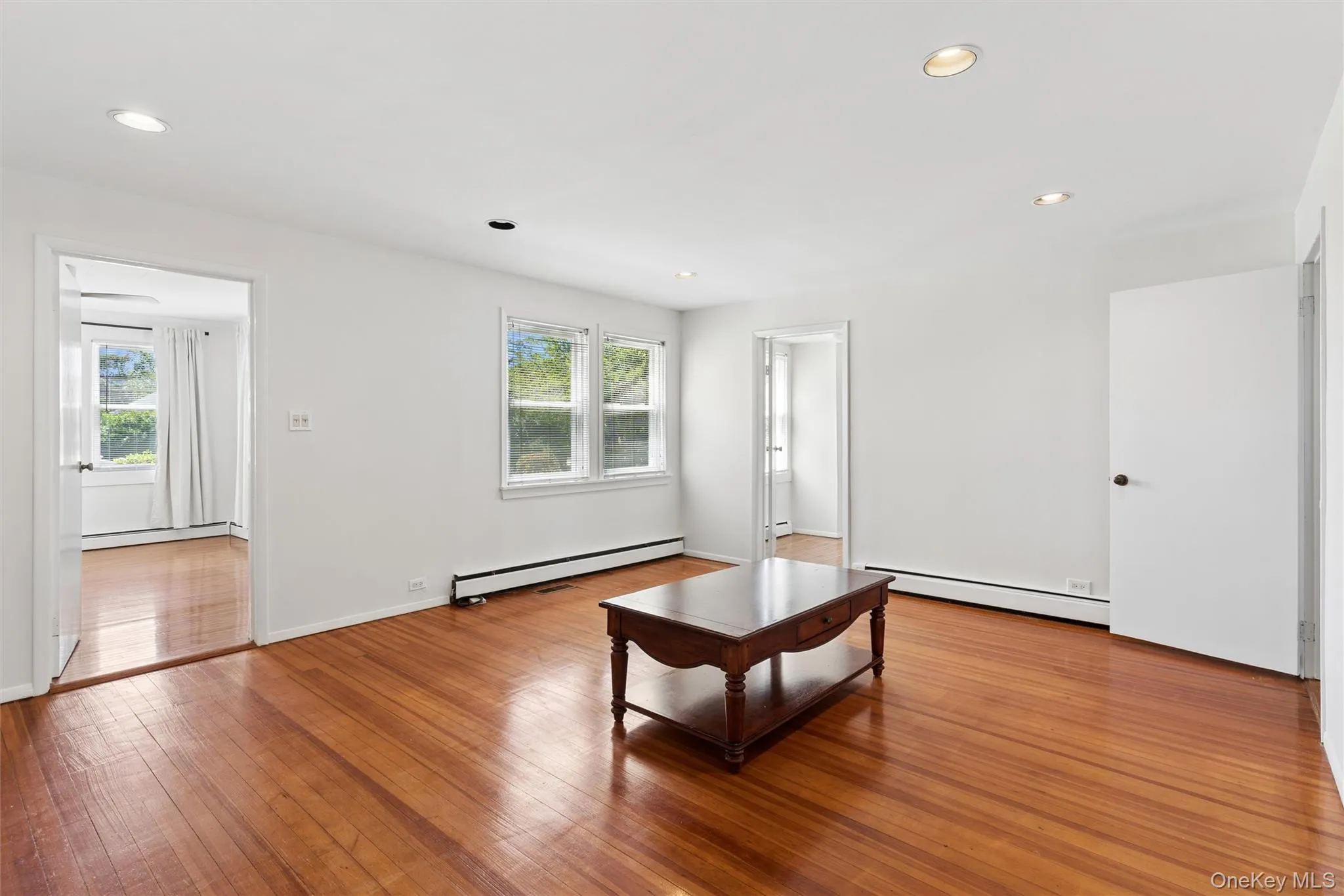 9 7th Street, Riverhead, NY, 3 Bedrooms Bedrooms, 7 Rooms Rooms,2 BathroomsBathrooms,Residential,For Rent,7th,0,1012260 9 7th Street, Riverhead, NY, 3 Bedrooms Bedrooms, 7 Rooms Rooms,2 BathroomsBathrooms,Residential,For Rent,7th,0,1012260