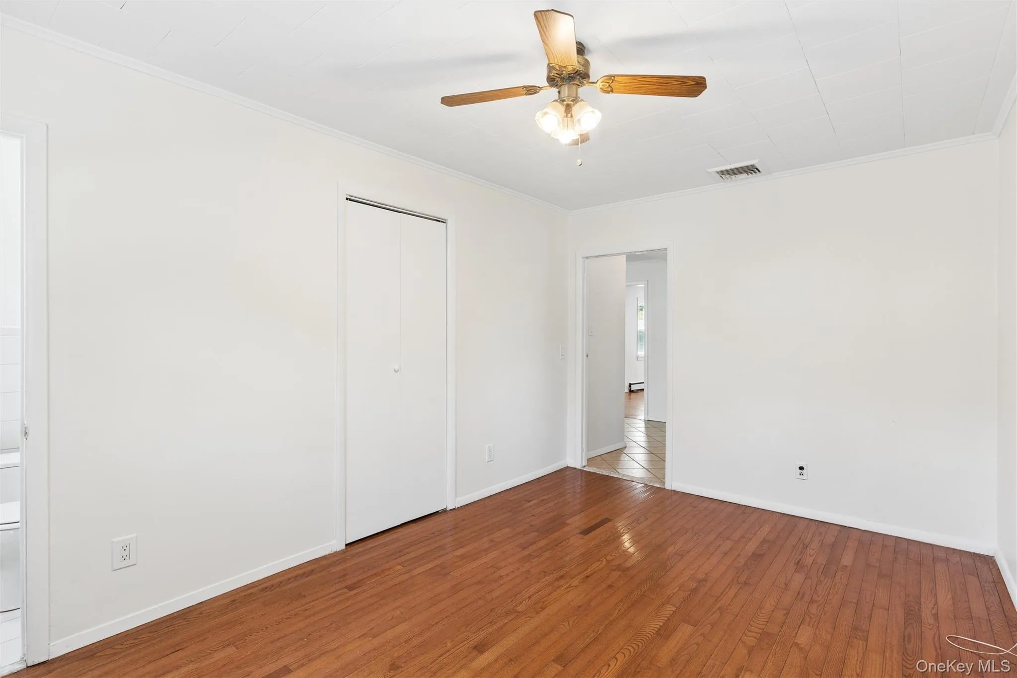 9 7th Street, Riverhead, NY, 3 Bedrooms Bedrooms, 7 Rooms Rooms,2 BathroomsBathrooms,Residential,For Rent,7th,0,1012260 9 7th Street, Riverhead, NY, 3 Bedrooms Bedrooms, 7 Rooms Rooms,2 BathroomsBathrooms,Residential,For Rent,7th,0,1012260