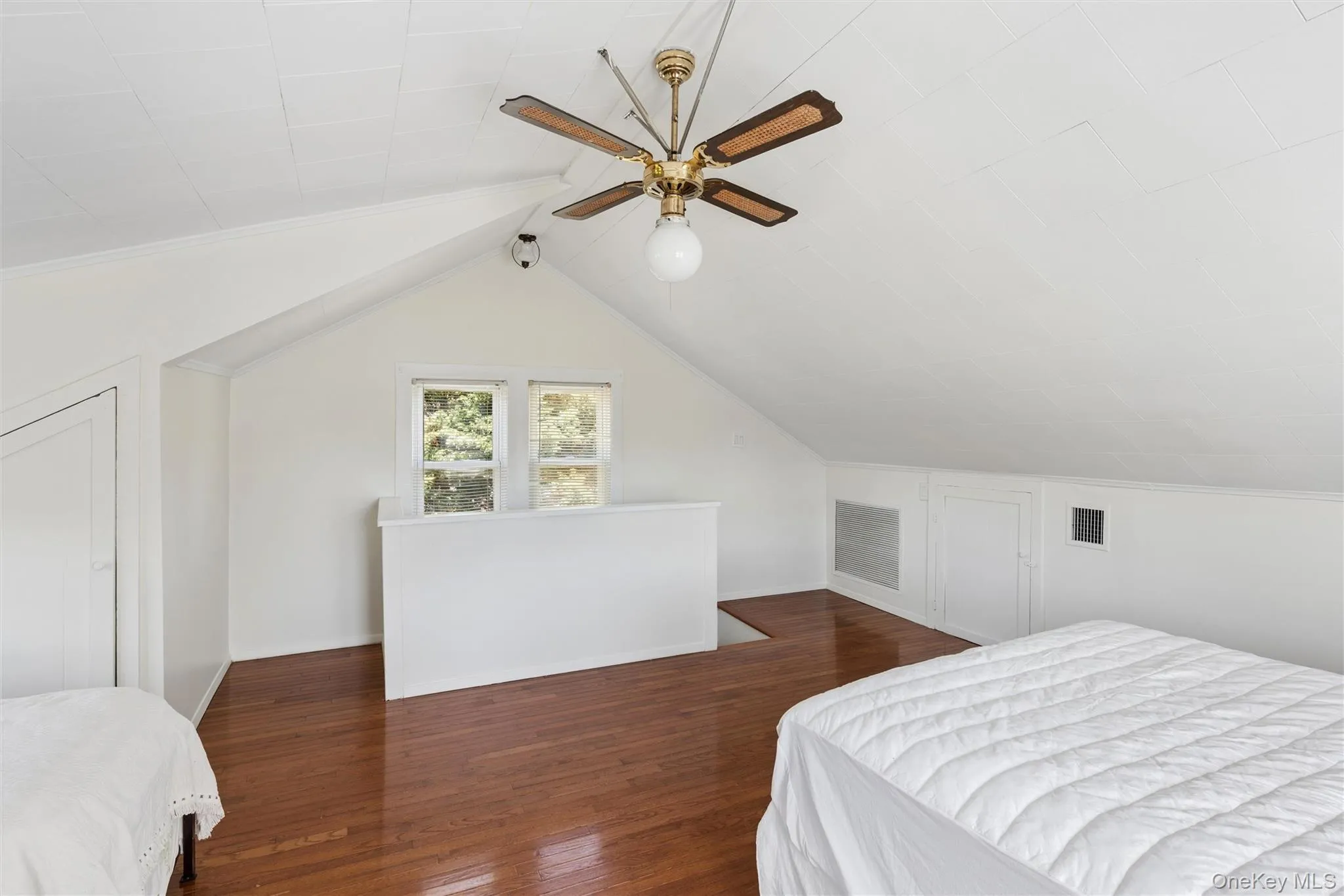 9 7th Street, Riverhead, NY, 3 Bedrooms Bedrooms, 7 Rooms Rooms,2 BathroomsBathrooms,Residential,For Rent,7th,0,1012260 9 7th Street, Riverhead, NY, 3 Bedrooms Bedrooms, 7 Rooms Rooms,2 BathroomsBathrooms,Residential,For Rent,7th,0,1012260