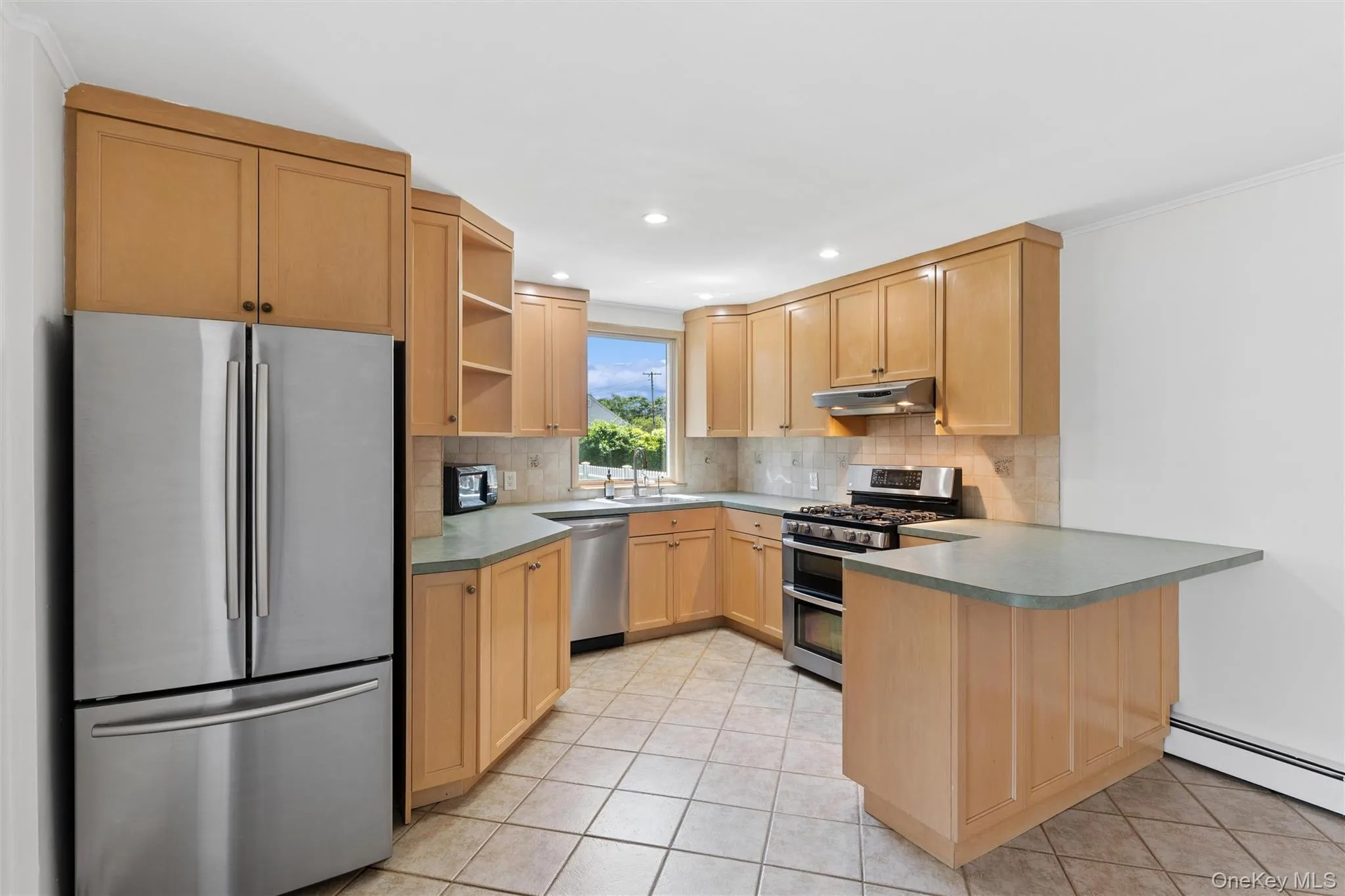9 7th Street, Riverhead, NY, 3 Bedrooms Bedrooms, 7 Rooms Rooms,2 BathroomsBathrooms,Residential,For Rent,7th,0,1012260 9 7th Street, Riverhead, NY, 3 Bedrooms Bedrooms, 7 Rooms Rooms,2 BathroomsBathrooms,Residential,For Rent,7th,0,1012260
