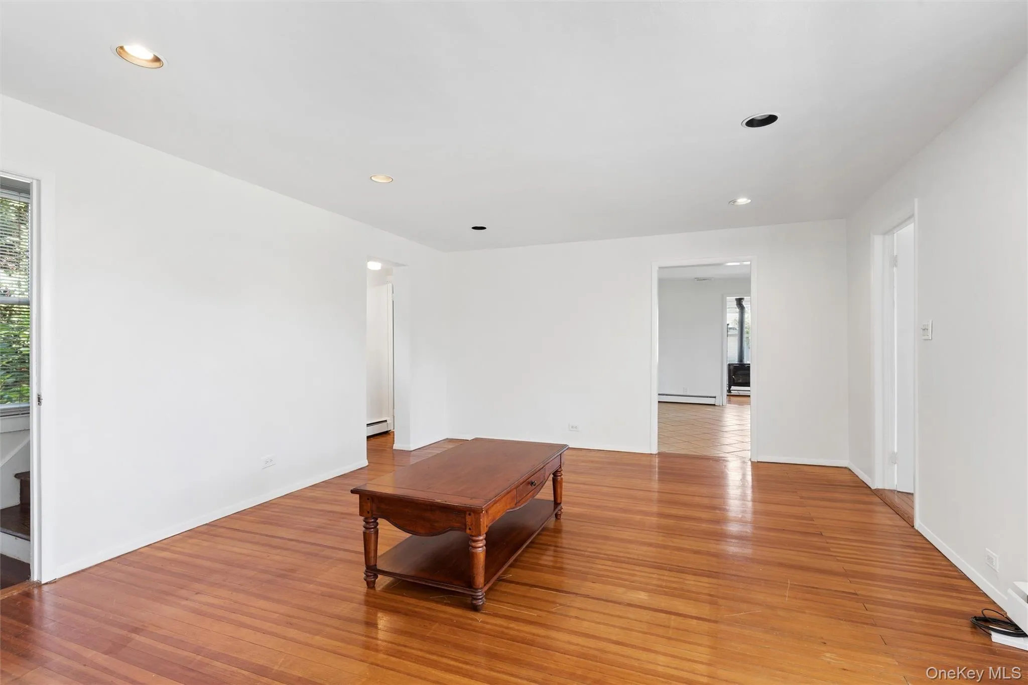 9 7th Street, Riverhead, NY, 3 Bedrooms Bedrooms, 7 Rooms Rooms,2 BathroomsBathrooms,Residential,For Rent,7th,0,1012260 9 7th Street, Riverhead, NY, 3 Bedrooms Bedrooms, 7 Rooms Rooms,2 BathroomsBathrooms,Residential,For Rent,7th,0,1012260
