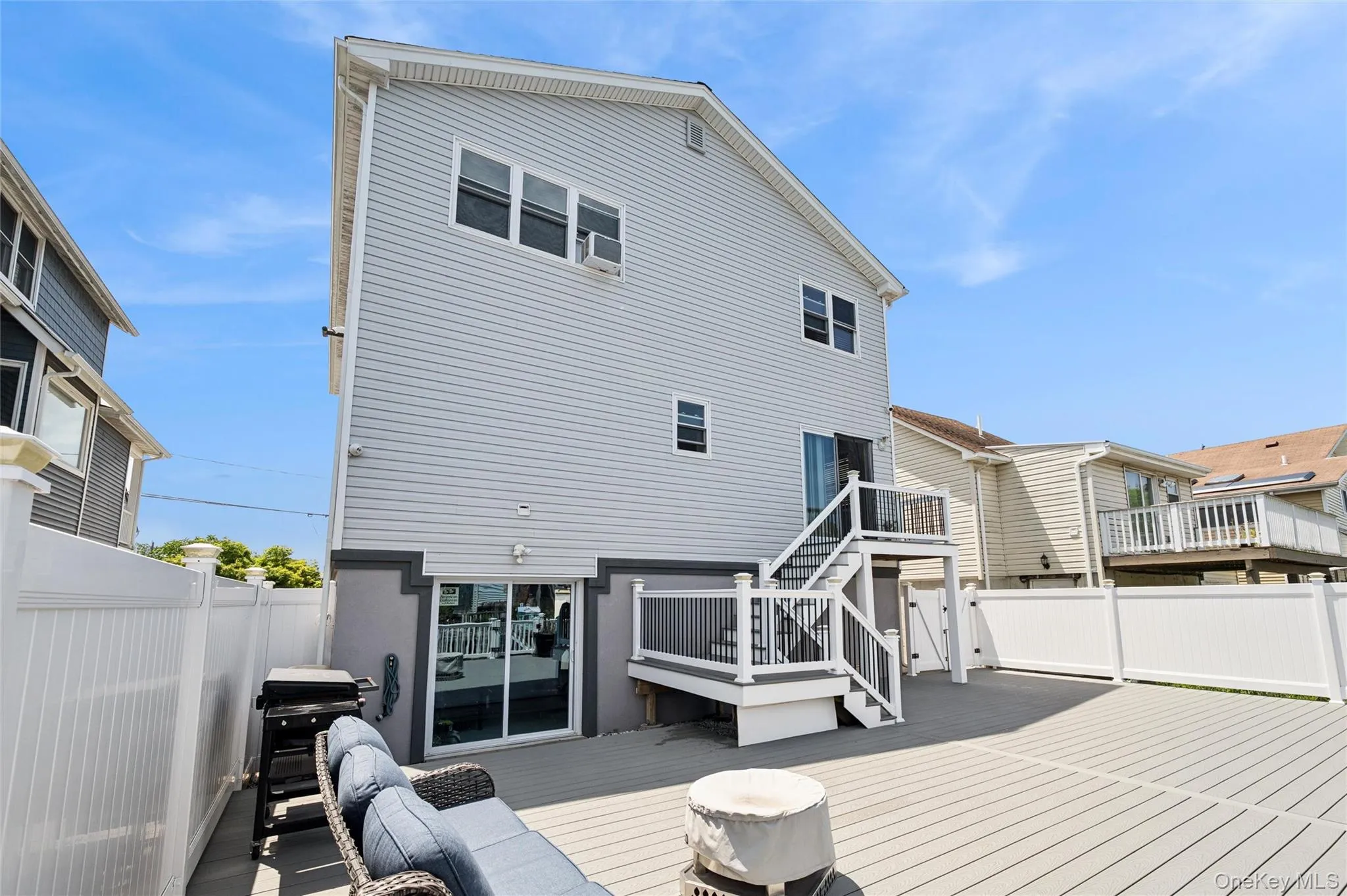 663 Arthur Street, Hempstead, NY, 5 Bedrooms Bedrooms, 15 Rooms Rooms,2 BathroomsBathrooms,Residential,For Rent,Arthur,0,1012263 663 Arthur Street, Hempstead, NY, 5 Bedrooms Bedrooms, 15 Rooms Rooms,2 BathroomsBathrooms,Residential,For Rent,Arthur,0,1012263