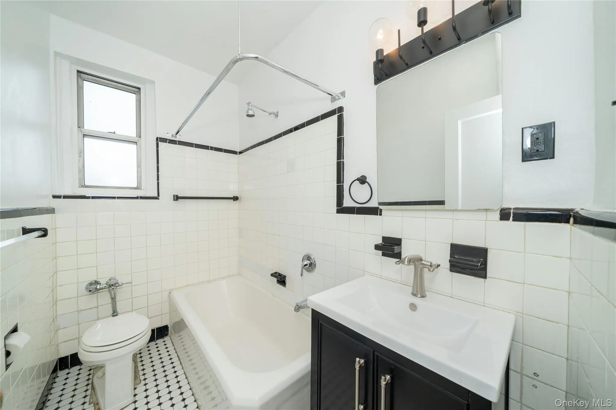 511 232nd Street, New York, NY, 2 Bedrooms Bedrooms, 4 Rooms Rooms,1 BathroomBathrooms,Residential,For Rent,232nd,0,1012269 511 232nd Street, New York, NY, 2 Bedrooms Bedrooms, 4 Rooms Rooms,1 BathroomBathrooms,Residential,For Rent,232nd,0,1012269