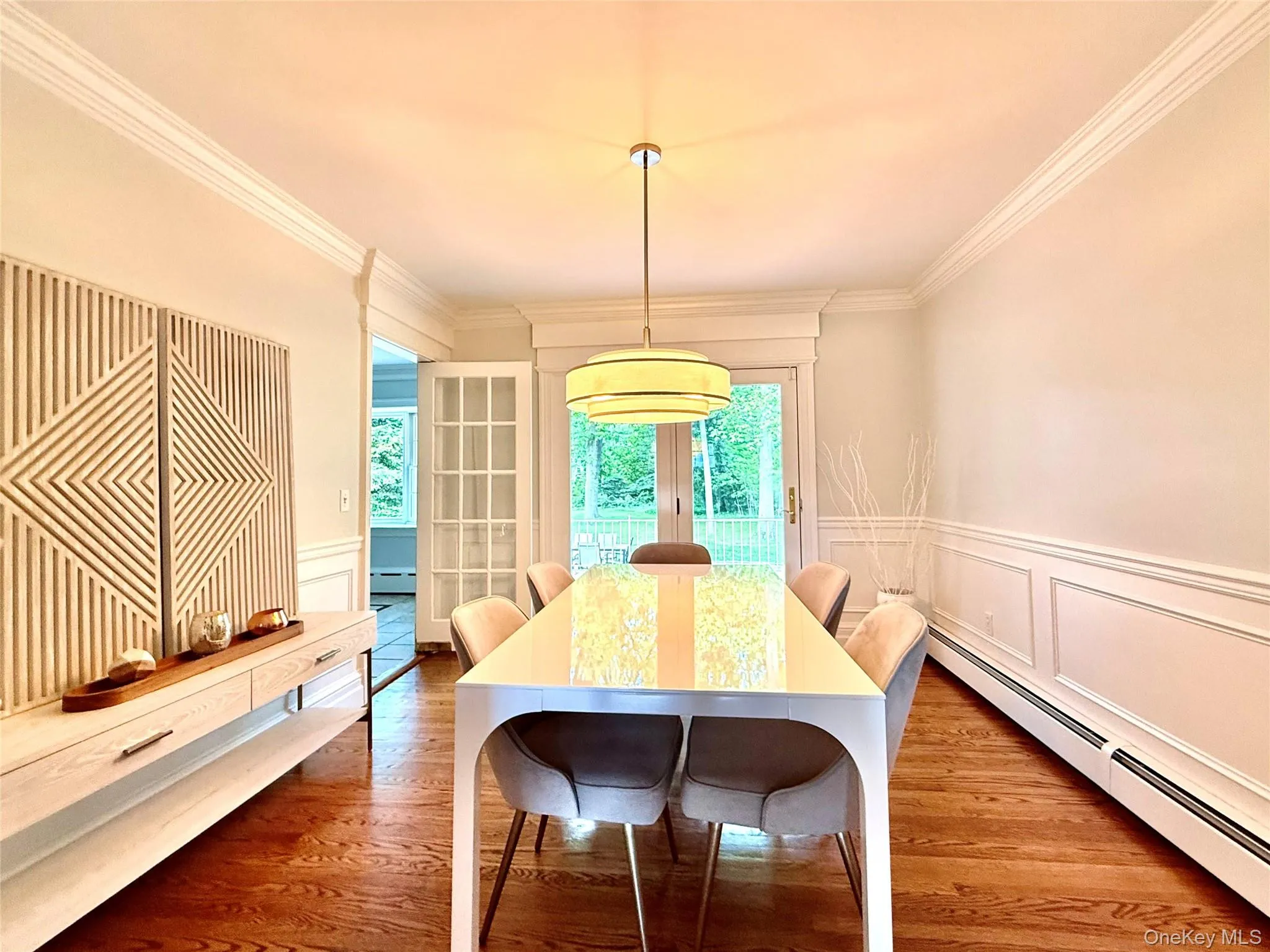 43 Glen Way, Huntington, NY, 4 Bedrooms Bedrooms, 7 Rooms Rooms,3 BathroomsBathrooms,Residential Lease,For Rent,Glen,0,1012278 43 Glen Way, Huntington, NY, 4 Bedrooms Bedrooms, 7 Rooms Rooms,3 BathroomsBathrooms,Residential Lease,For Rent,Glen,0,1012278