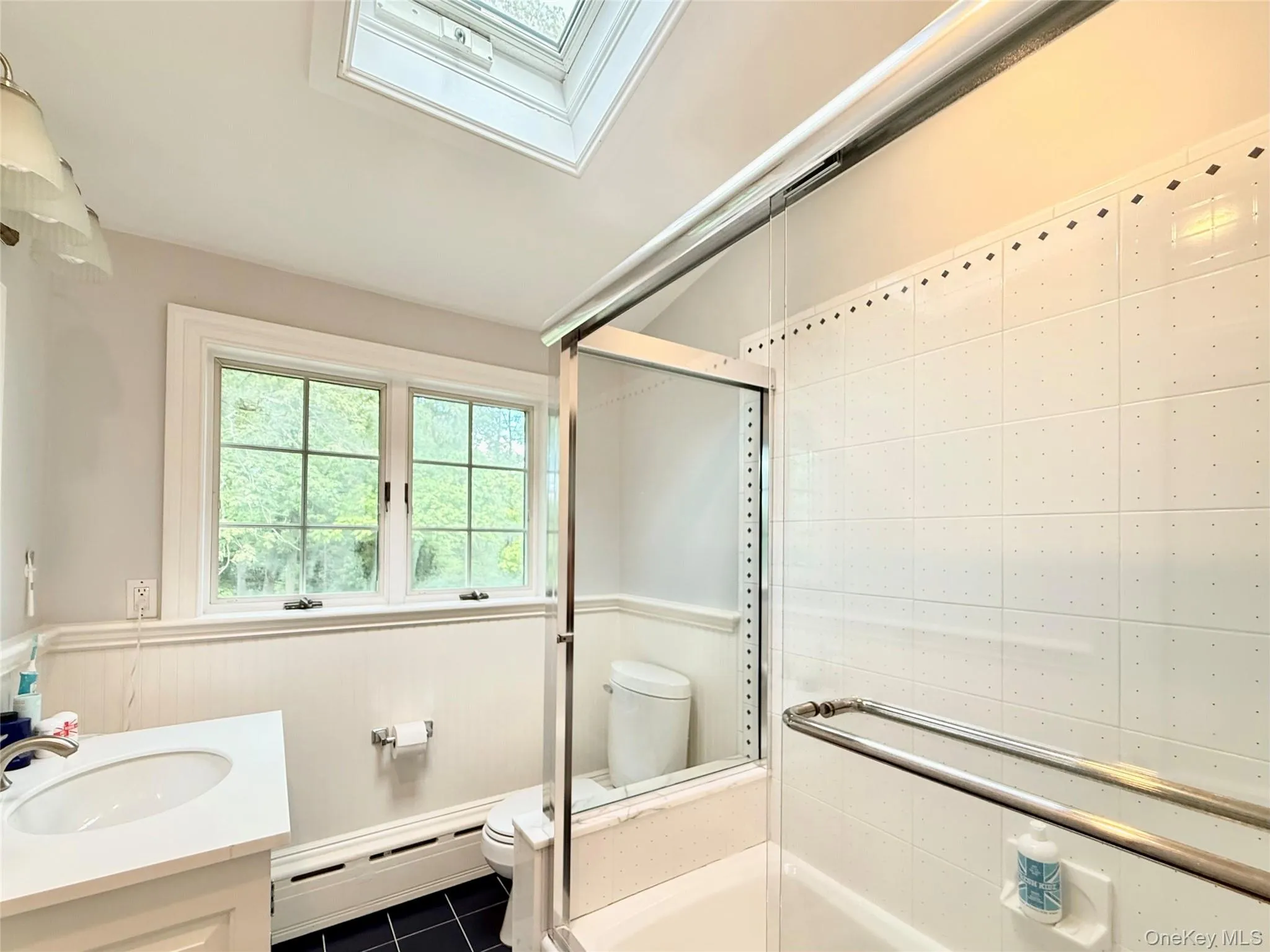 43 Glen Way, Huntington, NY, 4 Bedrooms Bedrooms, 7 Rooms Rooms,3 BathroomsBathrooms,Residential Lease,For Rent,Glen,0,1012278 43 Glen Way, Huntington, NY, 4 Bedrooms Bedrooms, 7 Rooms Rooms,3 BathroomsBathrooms,Residential Lease,For Rent,Glen,0,1012278