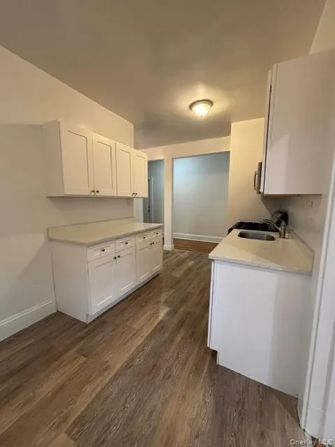 28 Neck Road, Huntington, NY, 1 Bedroom Bedrooms, 3 Rooms Rooms,1 BathroomBathrooms,Residential Lease,For Rent,Neck,0,1012279 28 Neck Road, Huntington, NY, 1 Bedroom Bedrooms, 3 Rooms Rooms,1 BathroomBathrooms,Residential Lease,For Rent,Neck,0,1012279