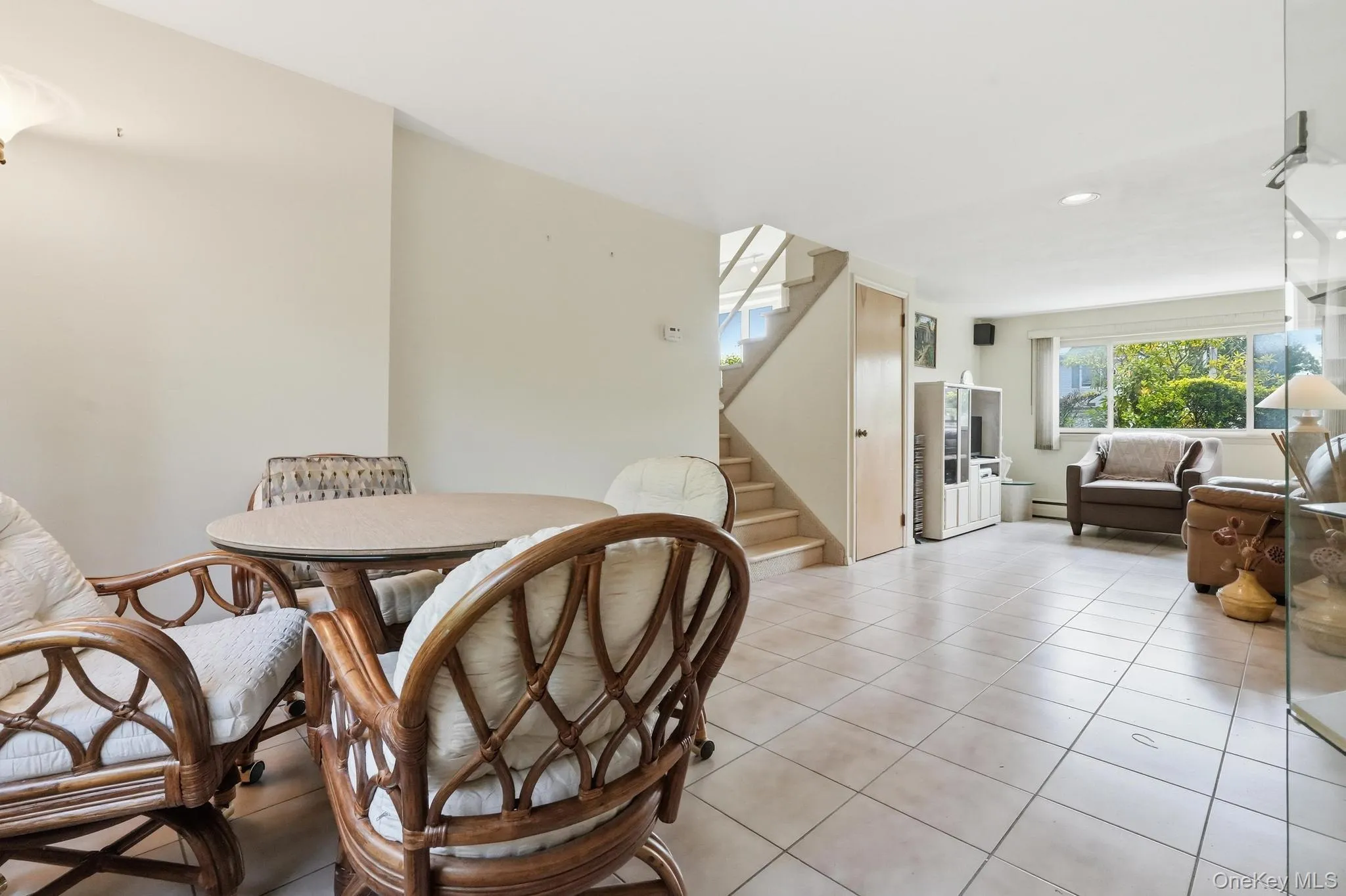 2367 Aron Drive, Hempstead, NY, 3 Bedrooms Bedrooms, 7 Rooms Rooms,1 BathroomBathrooms,Residential,For Rent,Aron,0,1012282 2367 Aron Drive, Hempstead, NY, 3 Bedrooms Bedrooms, 7 Rooms Rooms,1 BathroomBathrooms,Residential,For Rent,Aron,0,1012282