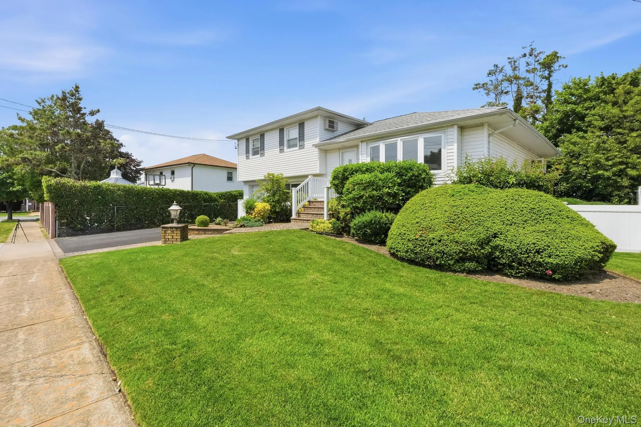 2367 Aron Drive, Hempstead, NY, 3 Bedrooms Bedrooms, 7 Rooms Rooms,1 BathroomBathrooms,Residential,For Rent,Aron,0,1012282 2367 Aron Drive, Hempstead, NY, 3 Bedrooms Bedrooms, 7 Rooms Rooms,1 BathroomBathrooms,Residential,For Rent,Aron,0,1012282