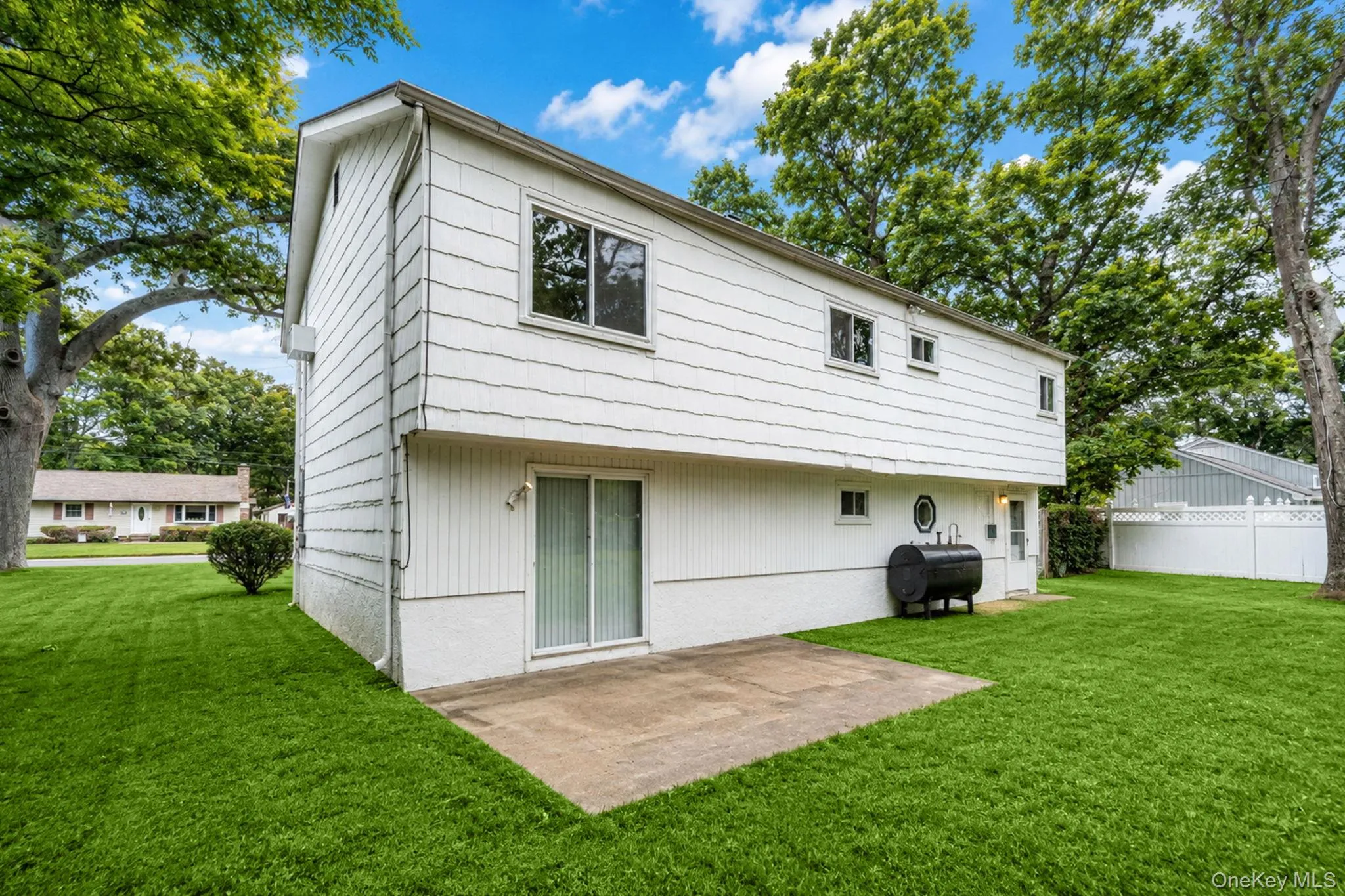 32 Vautrin Avenue, Brookhaven, NY, 3 Bedrooms Bedrooms, 8 Rooms Rooms,2 BathroomsBathrooms,Residential,For Rent,Vautrin,0,1012285 32 Vautrin Avenue, Brookhaven, NY, 3 Bedrooms Bedrooms, 8 Rooms Rooms,2 BathroomsBathrooms,Residential,For Rent,Vautrin,0,1012285
