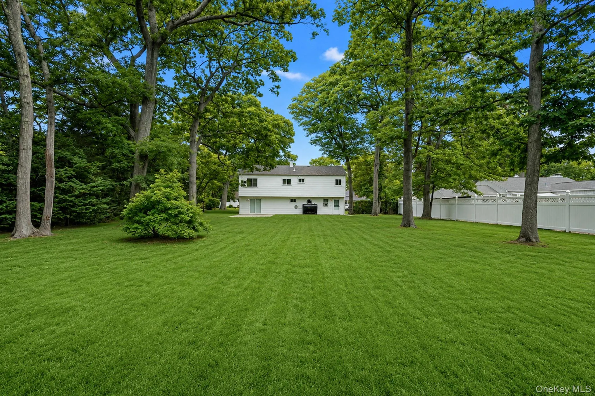32 Vautrin Avenue, Brookhaven, NY, 3 Bedrooms Bedrooms, 8 Rooms Rooms,2 BathroomsBathrooms,Residential,For Rent,Vautrin,0,1012285 32 Vautrin Avenue, Brookhaven, NY, 3 Bedrooms Bedrooms, 8 Rooms Rooms,2 BathroomsBathrooms,Residential,For Rent,Vautrin,0,1012285