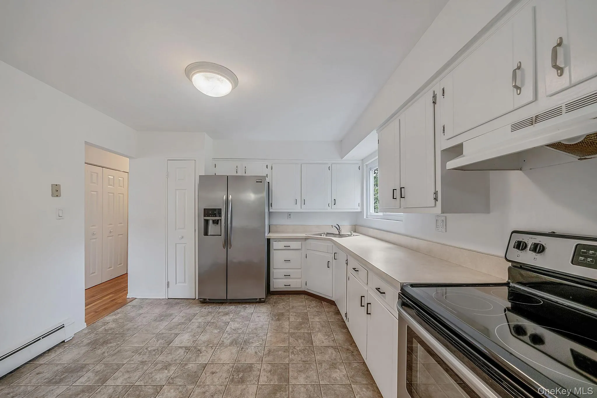 32 Vautrin Avenue, Brookhaven, NY, 3 Bedrooms Bedrooms, 8 Rooms Rooms,2 BathroomsBathrooms,Residential,For Rent,Vautrin,0,1012285 32 Vautrin Avenue, Brookhaven, NY, 3 Bedrooms Bedrooms, 8 Rooms Rooms,2 BathroomsBathrooms,Residential,For Rent,Vautrin,0,1012285