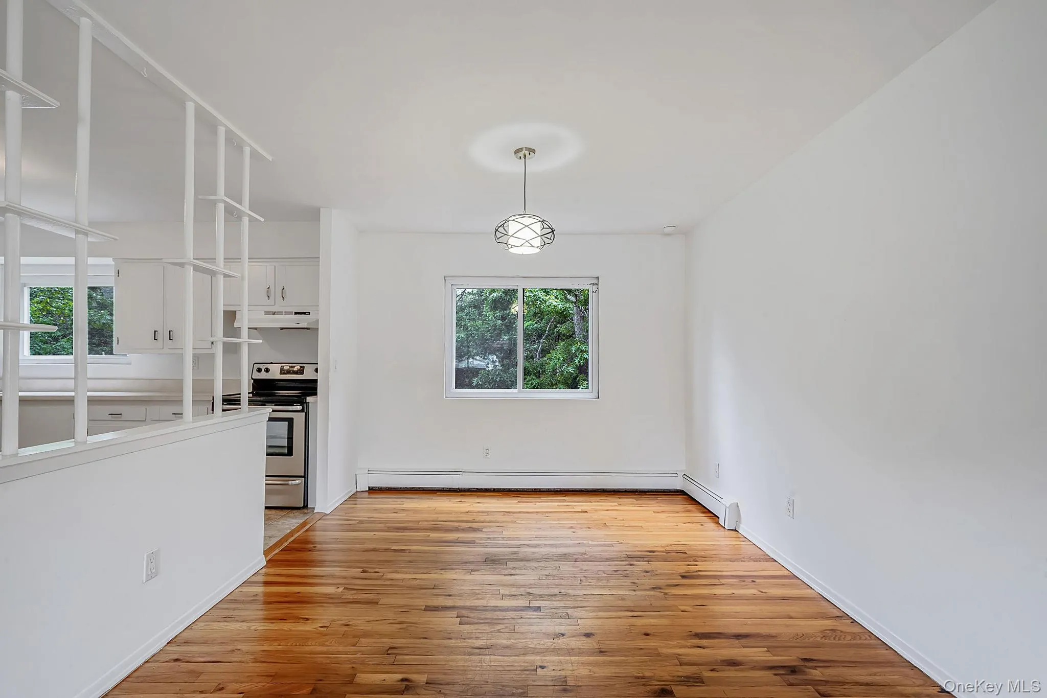 32 Vautrin Avenue, Brookhaven, NY, 3 Bedrooms Bedrooms, 8 Rooms Rooms,2 BathroomsBathrooms,Residential,For Rent,Vautrin,0,1012285 32 Vautrin Avenue, Brookhaven, NY, 3 Bedrooms Bedrooms, 8 Rooms Rooms,2 BathroomsBathrooms,Residential,For Rent,Vautrin,0,1012285