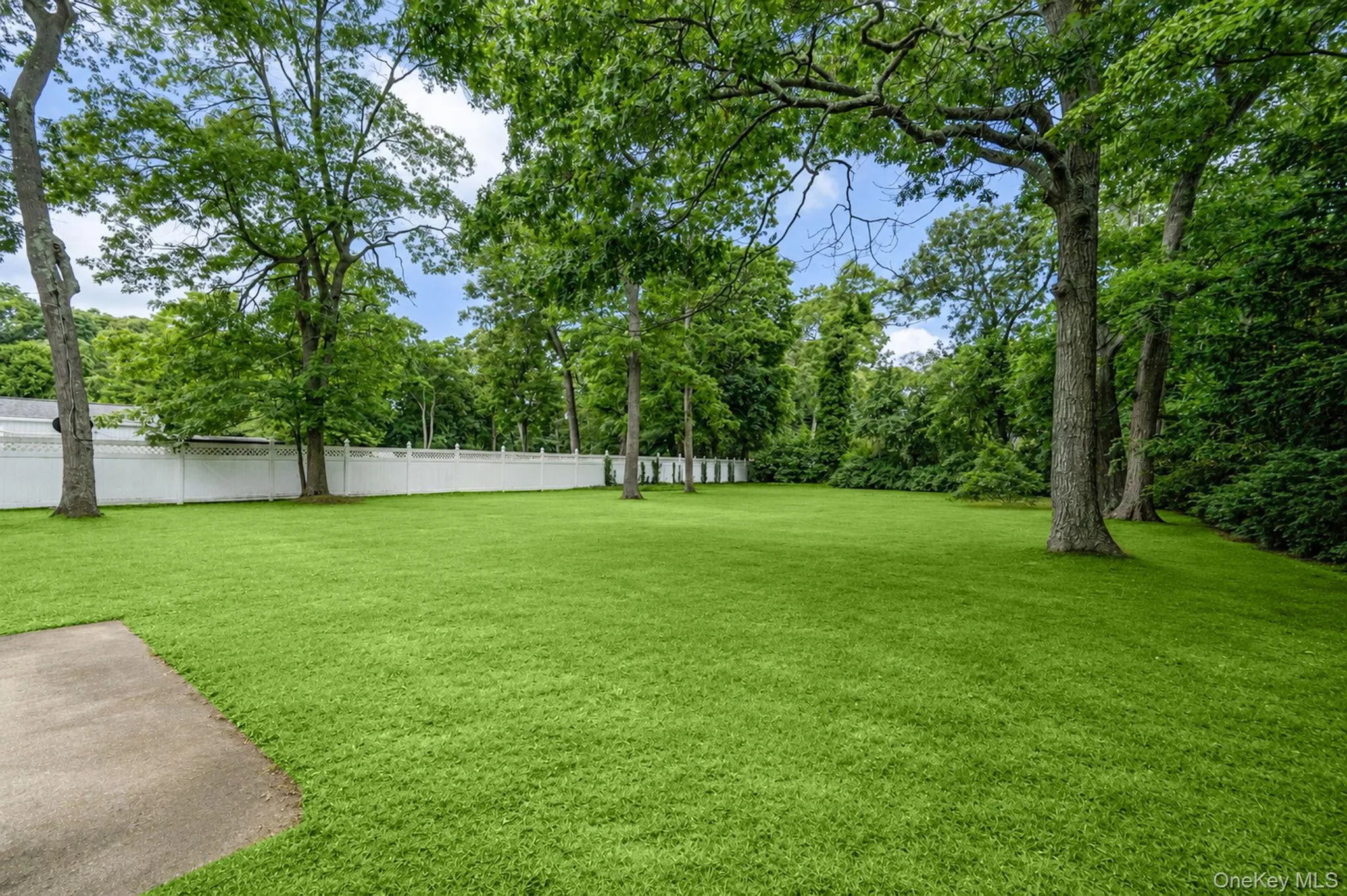 32 Vautrin Avenue, Brookhaven, NY, 3 Bedrooms Bedrooms, 8 Rooms Rooms,2 BathroomsBathrooms,Residential,For Rent,Vautrin,0,1012285 32 Vautrin Avenue, Brookhaven, NY, 3 Bedrooms Bedrooms, 8 Rooms Rooms,2 BathroomsBathrooms,Residential,For Rent,Vautrin,0,1012285