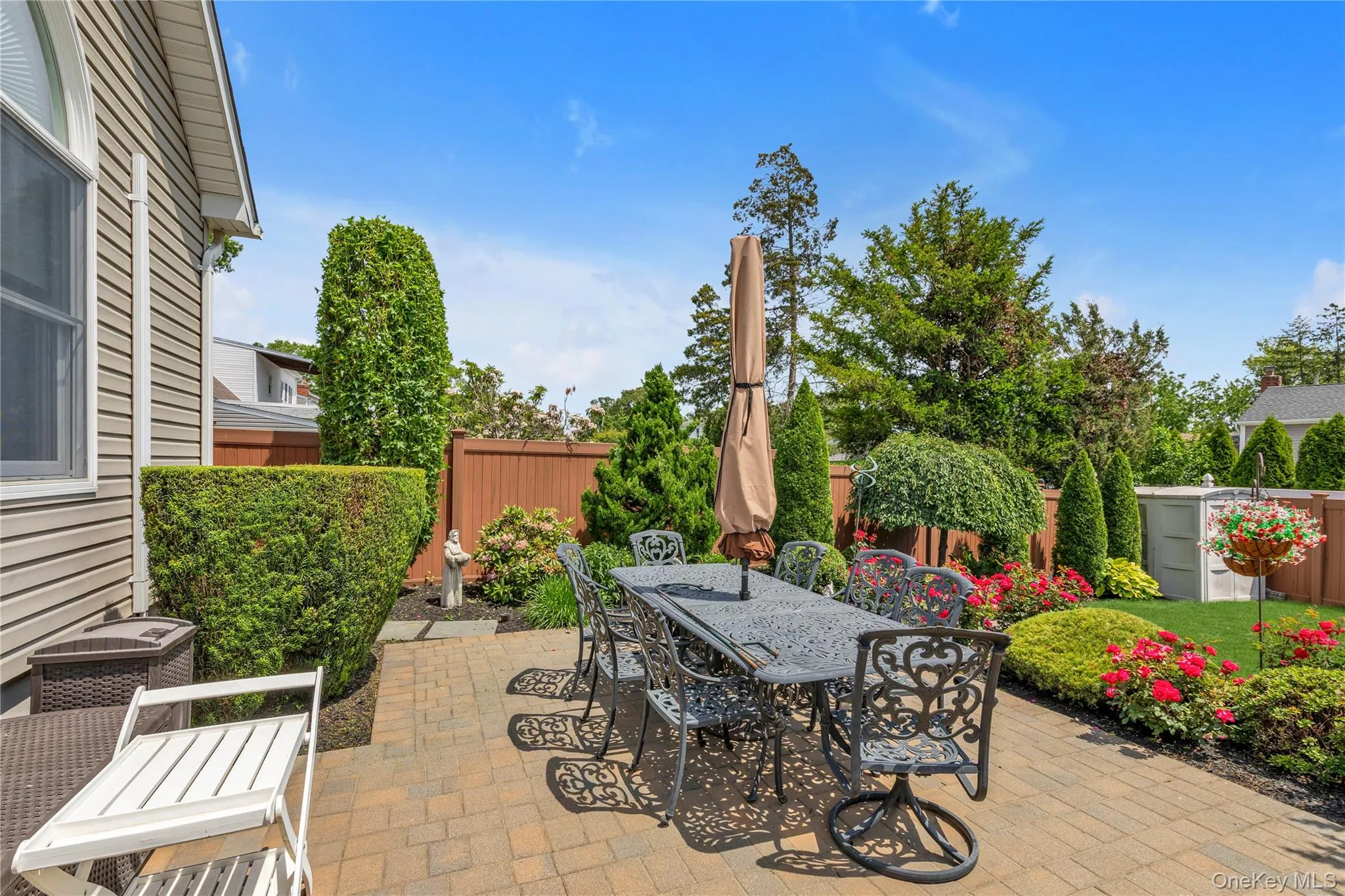 2163 Spruce Street, Hempstead, NY, 4 Bedrooms Bedrooms, 7 Rooms Rooms,2 BathroomsBathrooms,Residential,For Rent,Spruce,0,1012288 2163 Spruce Street, Hempstead, NY, 4 Bedrooms Bedrooms, 7 Rooms Rooms,2 BathroomsBathrooms,Residential,For Rent,Spruce,0,1012288