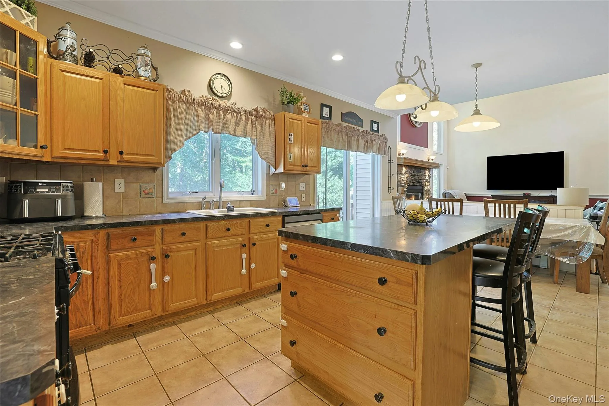 6 Anton Court, Stony Point, NY, 6 Bedrooms Bedrooms, 18 Rooms Rooms,4 BathroomsBathrooms,Residential,For Rent,Anton,0,1012291 6 Anton Court, Stony Point, NY, 6 Bedrooms Bedrooms, 18 Rooms Rooms,4 BathroomsBathrooms,Residential,For Rent,Anton,0,1012291