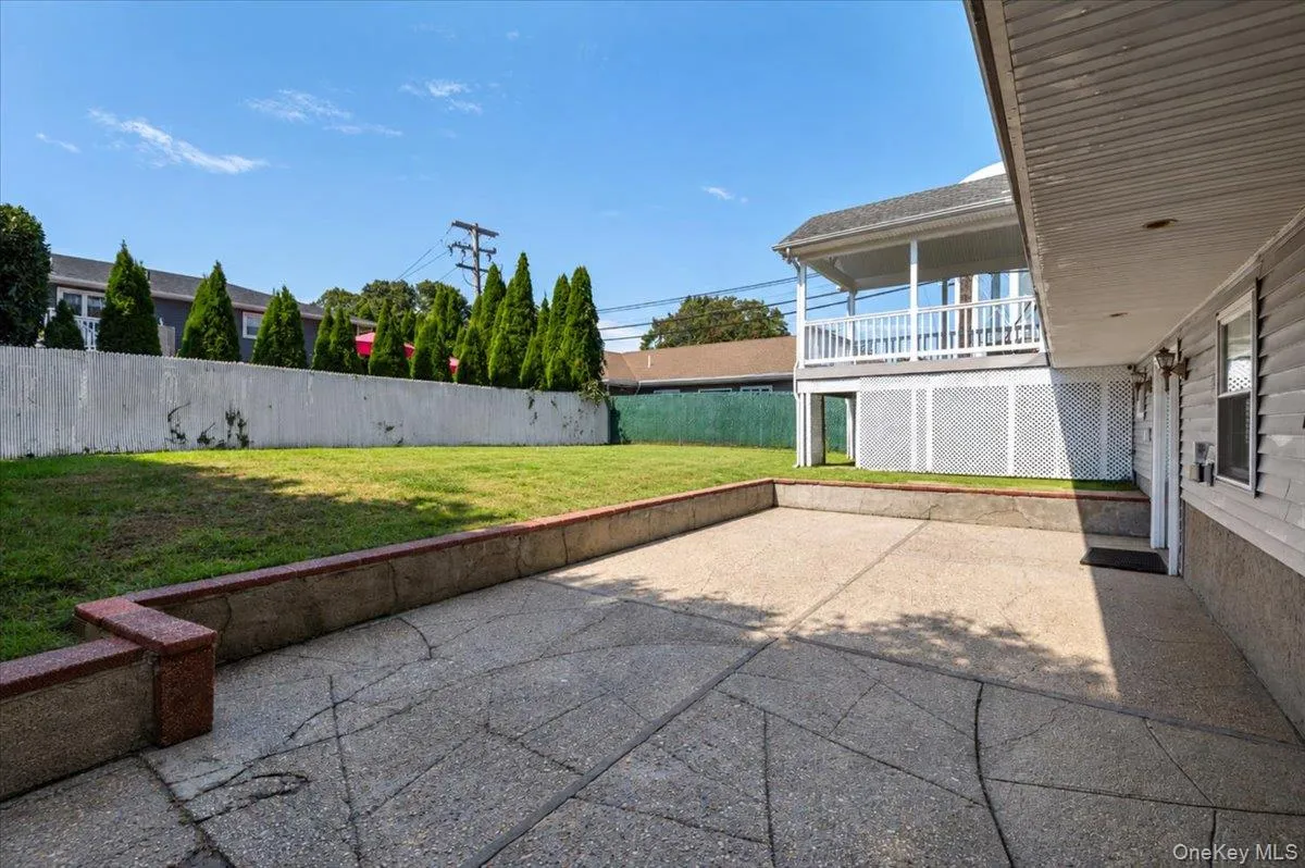 16 Taft Avenue, Oyster Bay, NY, 5 Bedrooms Bedrooms, 11 Rooms Rooms,3 BathroomsBathrooms,Residential,For Rent,Taft,0,1012292 16 Taft Avenue, Oyster Bay, NY, 5 Bedrooms Bedrooms, 11 Rooms Rooms,3 BathroomsBathrooms,Residential,For Rent,Taft,0,1012292