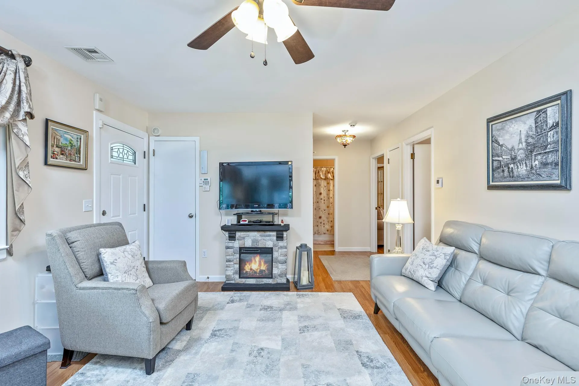276 Parkway Drive, Brookhaven, NY, 3 Bedrooms Bedrooms, 8 Rooms Rooms,4 BathroomsBathrooms,Residential,For Rent,Parkway,0,1012293 276 Parkway Drive, Brookhaven, NY, 3 Bedrooms Bedrooms, 8 Rooms Rooms,4 BathroomsBathrooms,Residential,For Rent,Parkway,0,1012293