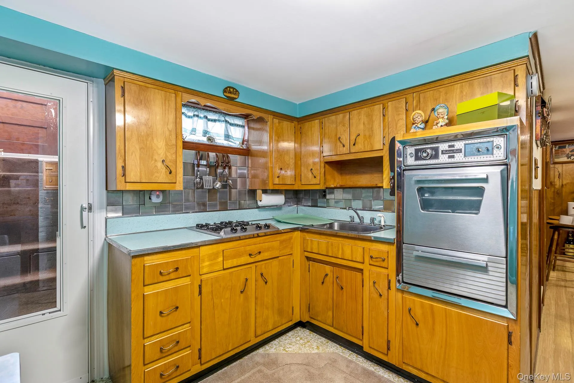 276 Parkway Drive, Brookhaven, NY, 3 Bedrooms Bedrooms, 8 Rooms Rooms,4 BathroomsBathrooms,Residential,For Rent,Parkway,0,1012293 276 Parkway Drive, Brookhaven, NY, 3 Bedrooms Bedrooms, 8 Rooms Rooms,4 BathroomsBathrooms,Residential,For Rent,Parkway,0,1012293