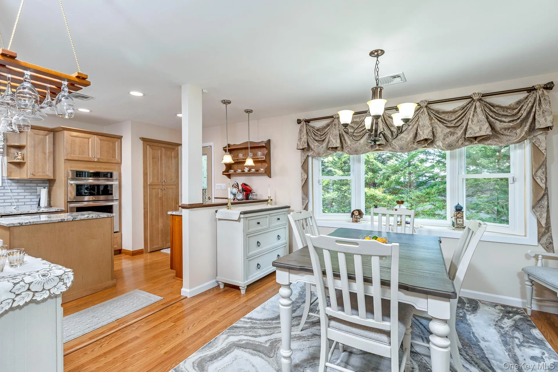 276 Parkway Drive, Brookhaven, NY, 3 Bedrooms Bedrooms, 8 Rooms Rooms,4 BathroomsBathrooms,Residential,For Rent,Parkway,0,1012293 276 Parkway Drive, Brookhaven, NY, 3 Bedrooms Bedrooms, 8 Rooms Rooms,4 BathroomsBathrooms,Residential,For Rent,Parkway,0,1012293