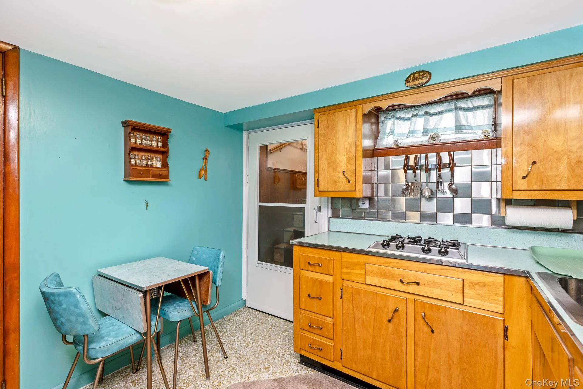276 Parkway Drive, Brookhaven, NY, 3 Bedrooms Bedrooms, 8 Rooms Rooms,4 BathroomsBathrooms,Residential,For Rent,Parkway,0,1012293 276 Parkway Drive, Brookhaven, NY, 3 Bedrooms Bedrooms, 8 Rooms Rooms,4 BathroomsBathrooms,Residential,For Rent,Parkway,0,1012293