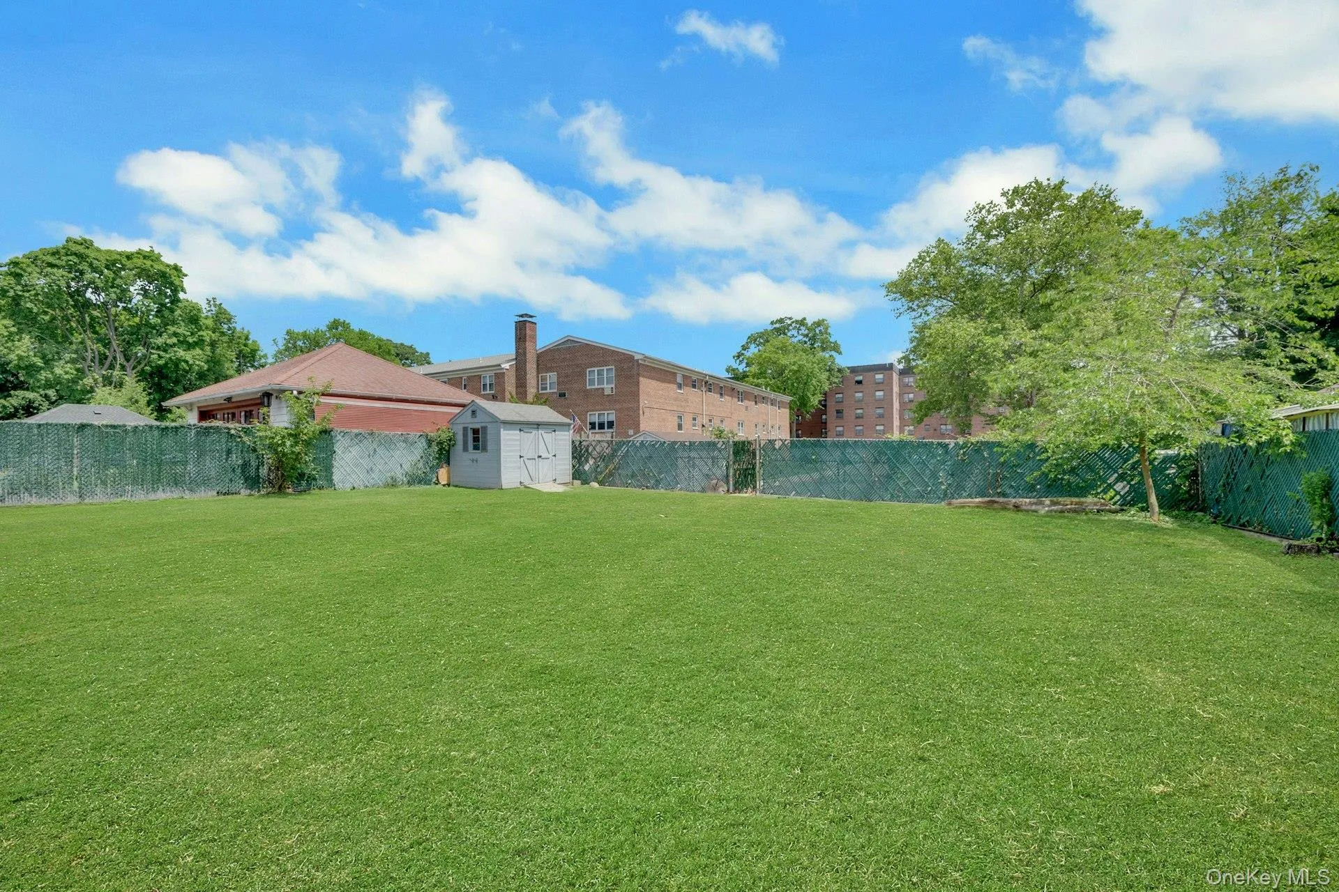 100 Neptune Avenue, New Rochelle, NY, 3 Bedrooms Bedrooms, 8 Rooms Rooms,2 BathroomsBathrooms,Residential,For Rent,Neptune,0,1012294 100 Neptune Avenue, New Rochelle, NY, 3 Bedrooms Bedrooms, 8 Rooms Rooms,2 BathroomsBathrooms,Residential,For Rent,Neptune,0,1012294