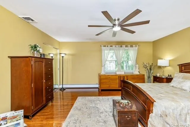 5 Jacqueline Court, Brookhaven, NY, 3 Bedrooms Bedrooms, 8 Rooms Rooms,2 BathroomsBathrooms,Residential,For Rent,Jacqueline,0,KEY1012297 5 Jacqueline Court, Brookhaven, NY, 3 Bedrooms Bedrooms, 8 Rooms Rooms,2 BathroomsBathrooms,Residential,For Rent,Jacqueline,0,KEY1012297