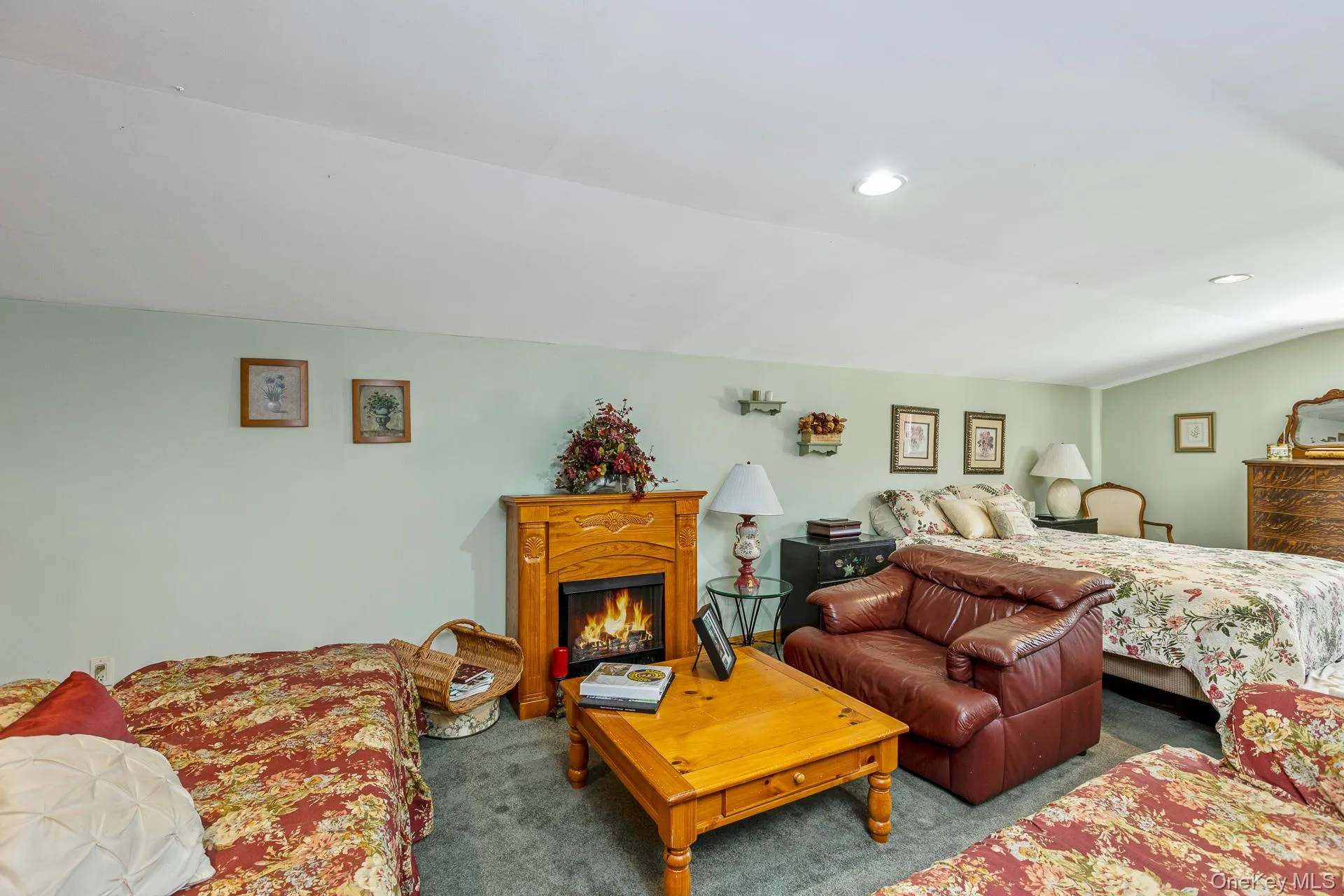 5 Jacqueline Court, Brookhaven, NY, 3 Bedrooms Bedrooms, 8 Rooms Rooms,2 BathroomsBathrooms,Residential,For Rent,Jacqueline,0,1012297 5 Jacqueline Court, Brookhaven, NY, 3 Bedrooms Bedrooms, 8 Rooms Rooms,2 BathroomsBathrooms,Residential,For Rent,Jacqueline,0,1012297