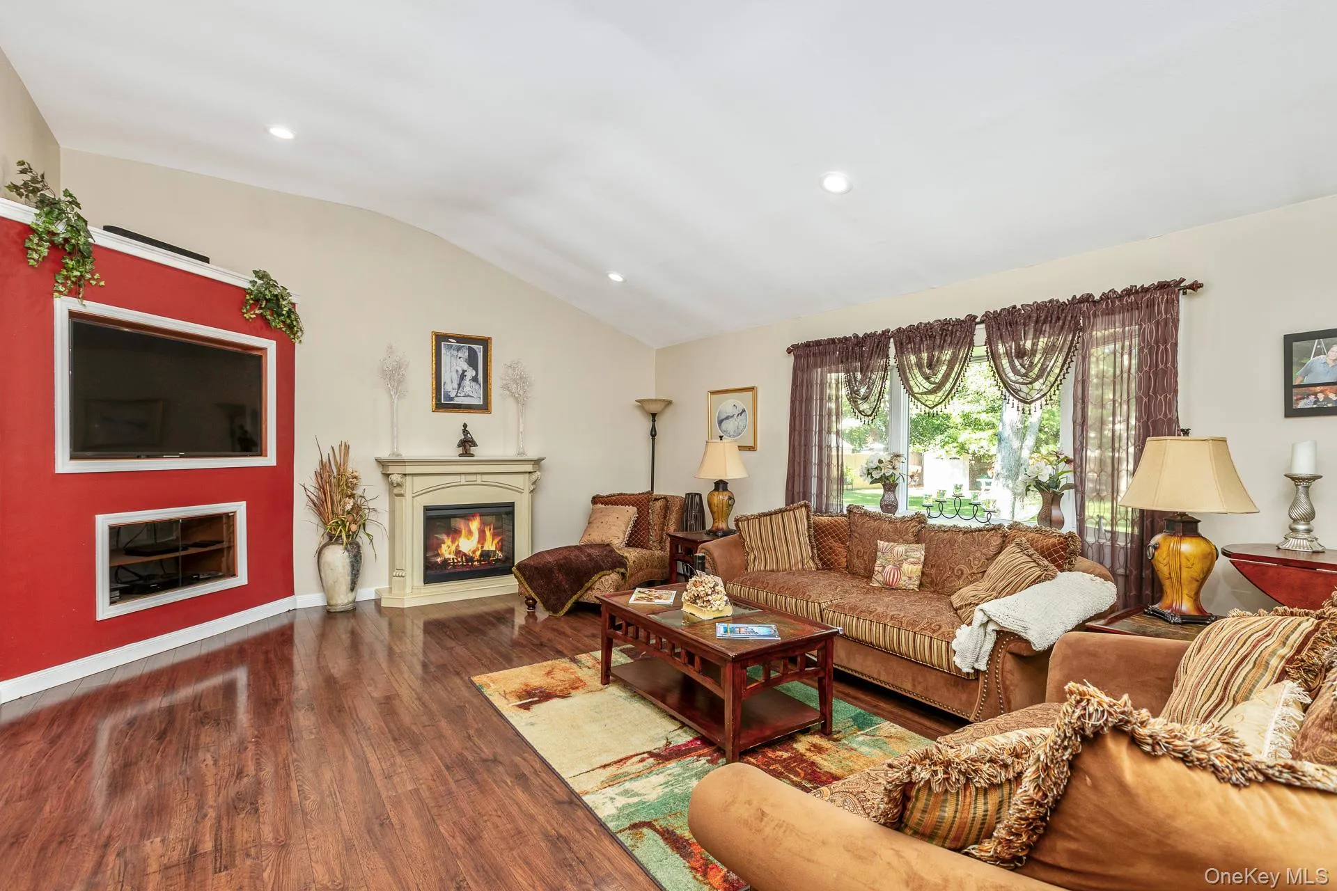 5 Jacqueline Court, Brookhaven, NY, 3 Bedrooms Bedrooms, 8 Rooms Rooms,2 BathroomsBathrooms,Residential,For Rent,Jacqueline,0,KEY1012297 5 Jacqueline Court, Brookhaven, NY, 3 Bedrooms Bedrooms, 8 Rooms Rooms,2 BathroomsBathrooms,Residential,For Rent,Jacqueline,0,KEY1012297