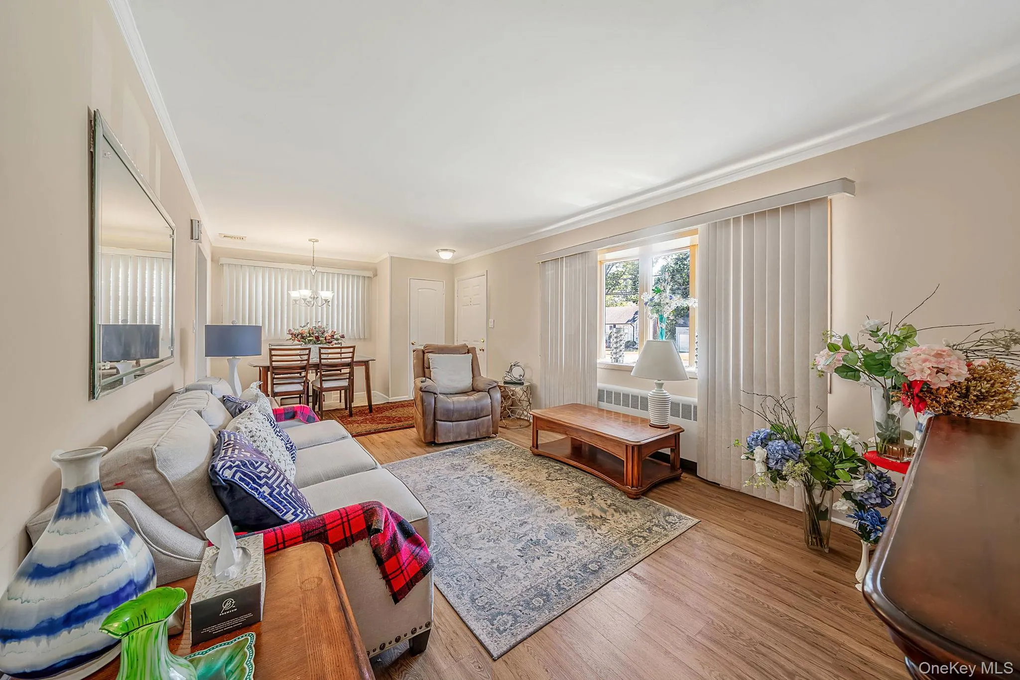 52 Eastlake Avenue, Oyster Bay, NY, 3 Bedrooms Bedrooms, 7 Rooms Rooms,1 BathroomBathrooms,Residential,For Rent,Eastlake,0,1012298 52 Eastlake Avenue, Oyster Bay, NY, 3 Bedrooms Bedrooms, 7 Rooms Rooms,1 BathroomBathrooms,Residential,For Rent,Eastlake,0,1012298
