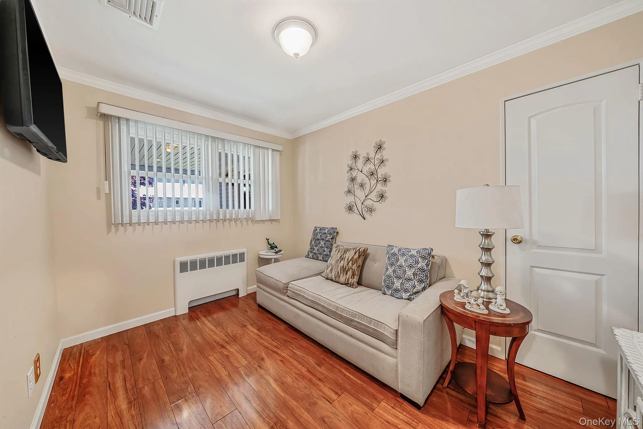 52 Eastlake Avenue, Oyster Bay, NY, 3 Bedrooms Bedrooms, 7 Rooms Rooms,1 BathroomBathrooms,Residential,For Rent,Eastlake,0,1012298 52 Eastlake Avenue, Oyster Bay, NY, 3 Bedrooms Bedrooms, 7 Rooms Rooms,1 BathroomBathrooms,Residential,For Rent,Eastlake,0,1012298