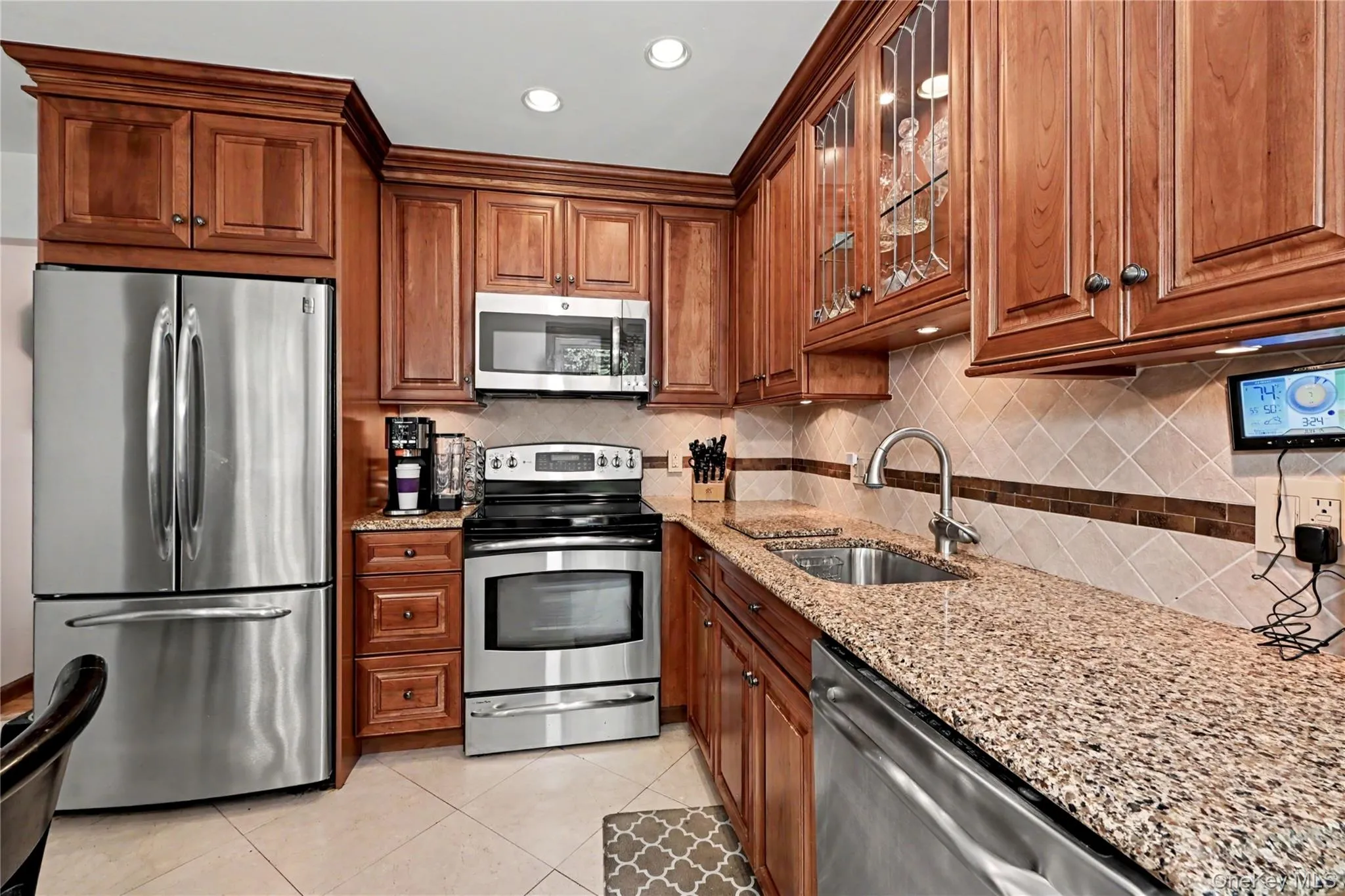 114 Fairfax Avenue, Mount Pleasant, NY, 3 Bedrooms Bedrooms, 7 Rooms Rooms,1 BathroomBathrooms,Residential,For Rent,Fairfax,0,1012299 114 Fairfax Avenue, Mount Pleasant, NY, 3 Bedrooms Bedrooms, 7 Rooms Rooms,1 BathroomBathrooms,Residential,For Rent,Fairfax,0,1012299