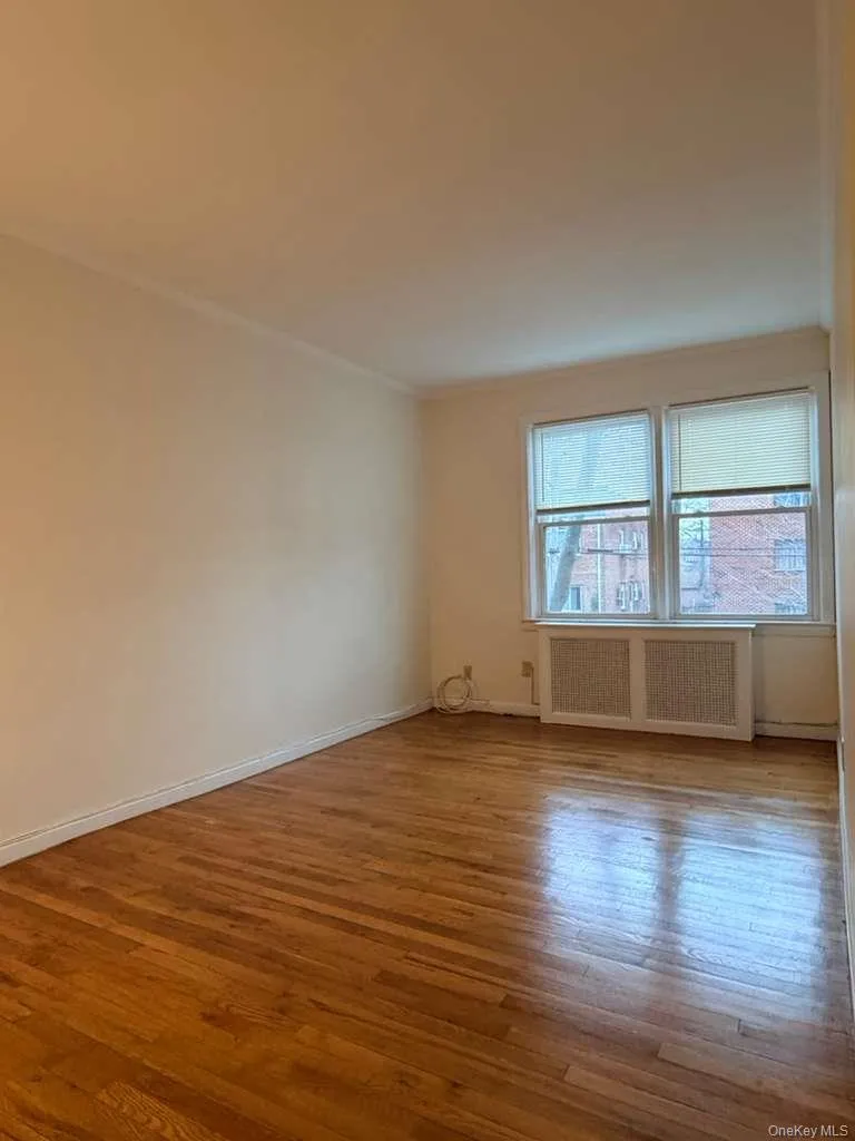 7731 166th Street, New York, NY, 3 Bedrooms Bedrooms, 4 Rooms Rooms,1 BathroomBathrooms,Residential Lease,For Rent,166th,0,KEY1012300 7731 166th Street, New York, NY, 3 Bedrooms Bedrooms, 4 Rooms Rooms,1 BathroomBathrooms,Residential Lease,For Rent,166th,0,KEY1012300