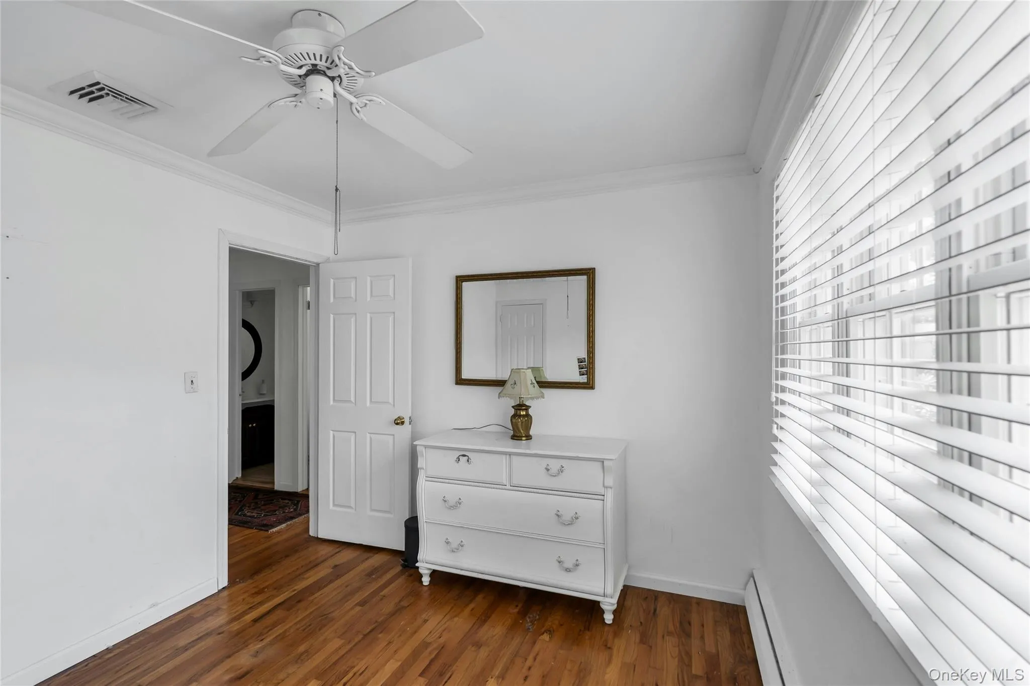 34 Aberdeen Road, Smithtown, NY, 3 Bedrooms Bedrooms, 8 Rooms Rooms,2 BathroomsBathrooms,Residential,For Rent,Aberdeen,0,1012301 34 Aberdeen Road, Smithtown, NY, 3 Bedrooms Bedrooms, 8 Rooms Rooms,2 BathroomsBathrooms,Residential,For Rent,Aberdeen,0,1012301