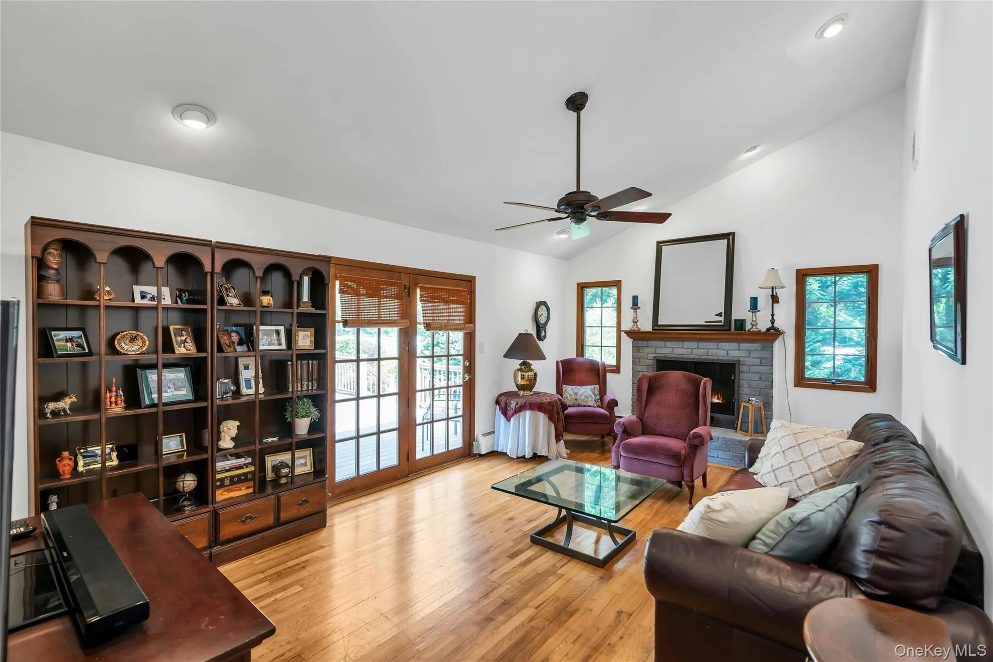 34 Aberdeen Road, Smithtown, NY, 3 Bedrooms Bedrooms, 8 Rooms Rooms,2 BathroomsBathrooms,Residential,For Rent,Aberdeen,0,1012301 34 Aberdeen Road, Smithtown, NY, 3 Bedrooms Bedrooms, 8 Rooms Rooms,2 BathroomsBathrooms,Residential,For Rent,Aberdeen,0,1012301
