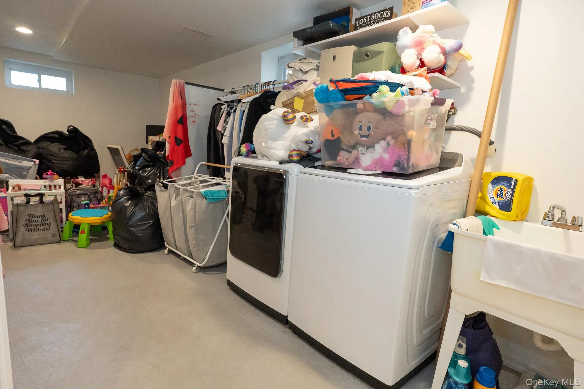 2393 Denton Street, Hempstead, NY, 3 Bedrooms Bedrooms, 5 Rooms Rooms,2 BathroomsBathrooms,Residential,For Rent,Denton,0,1012309 2393 Denton Street, Hempstead, NY, 3 Bedrooms Bedrooms, 5 Rooms Rooms,2 BathroomsBathrooms,Residential,For Rent,Denton,0,1012309