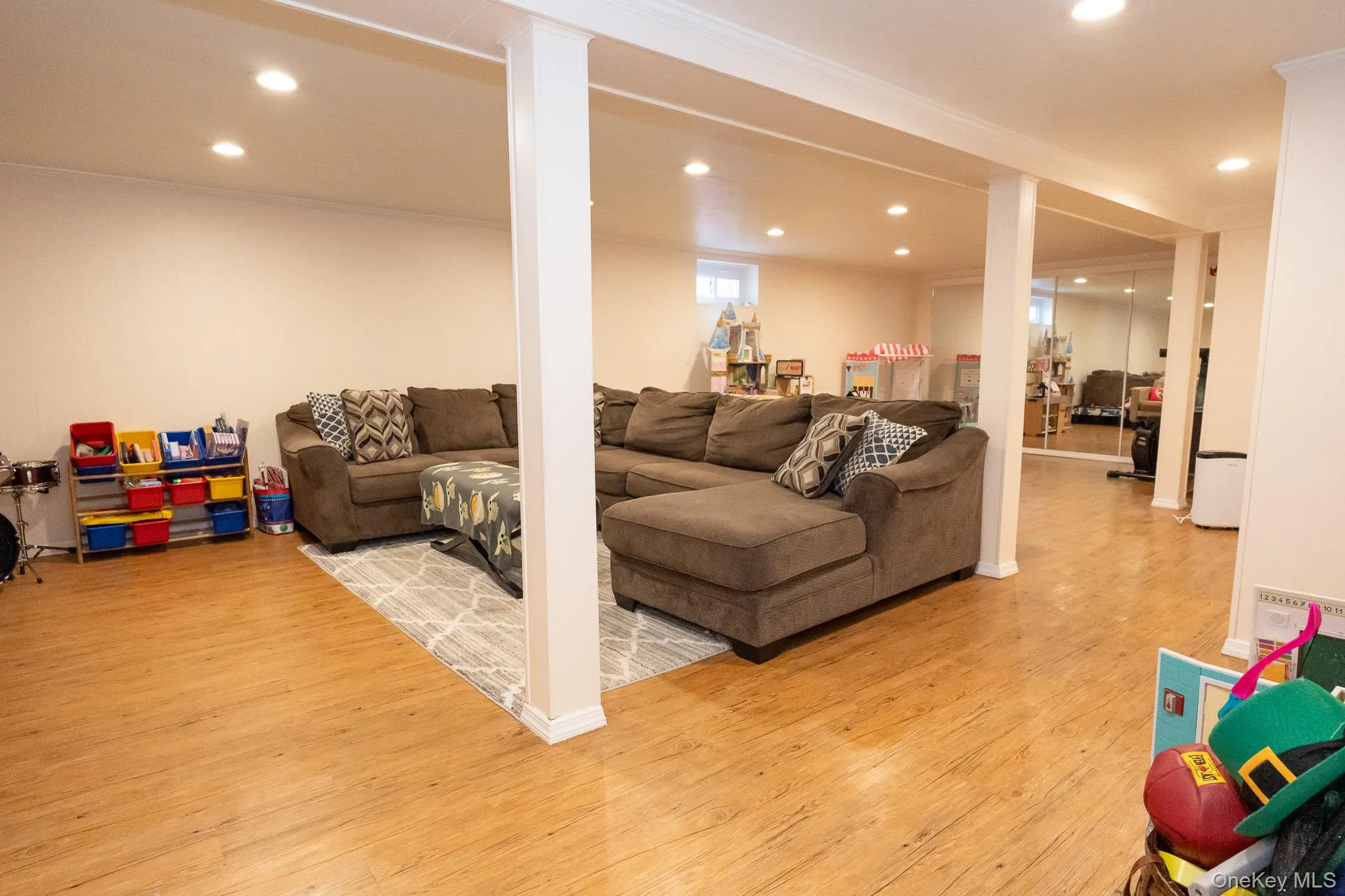 2393 Denton Street, Hempstead, NY, 3 Bedrooms Bedrooms, 5 Rooms Rooms,2 BathroomsBathrooms,Residential,For Rent,Denton,0,1012309 2393 Denton Street, Hempstead, NY, 3 Bedrooms Bedrooms, 5 Rooms Rooms,2 BathroomsBathrooms,Residential,For Rent,Denton,0,1012309
