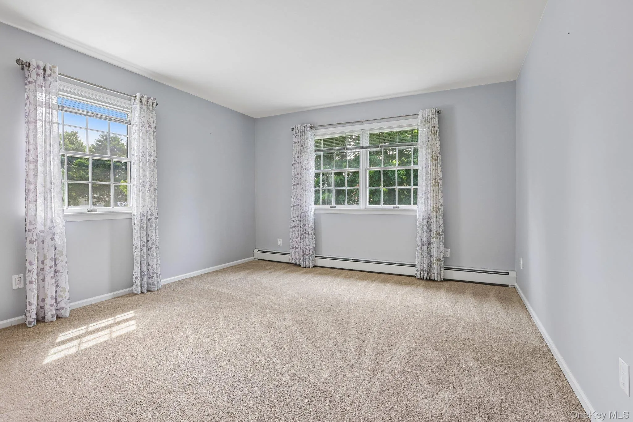 3 Deforest Avenue, Clarkstown, NY, 4 Bedrooms Bedrooms, 10 Rooms Rooms,2 BathroomsBathrooms,Residential,For Rent,Deforest,0,KEY1012310 3 Deforest Avenue, Clarkstown, NY, 4 Bedrooms Bedrooms, 10 Rooms Rooms,2 BathroomsBathrooms,Residential,For Rent,Deforest,0,KEY1012310