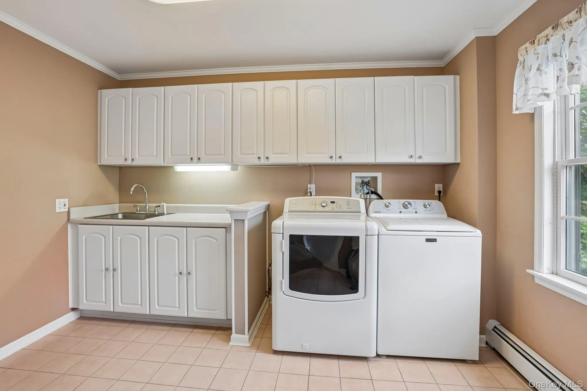 On upper level next to bedrooms. With sink,built in cabinets On upper level next to bedrooms. With sink,built in cabinets