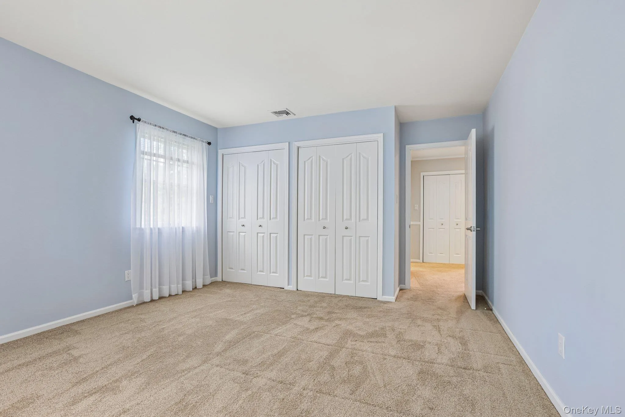 3 Deforest Avenue, Clarkstown, NY, 4 Bedrooms Bedrooms, 10 Rooms Rooms,2 BathroomsBathrooms,Residential,For Rent,Deforest,0,KEY1012310 3 Deforest Avenue, Clarkstown, NY, 4 Bedrooms Bedrooms, 10 Rooms Rooms,2 BathroomsBathrooms,Residential,For Rent,Deforest,0,KEY1012310