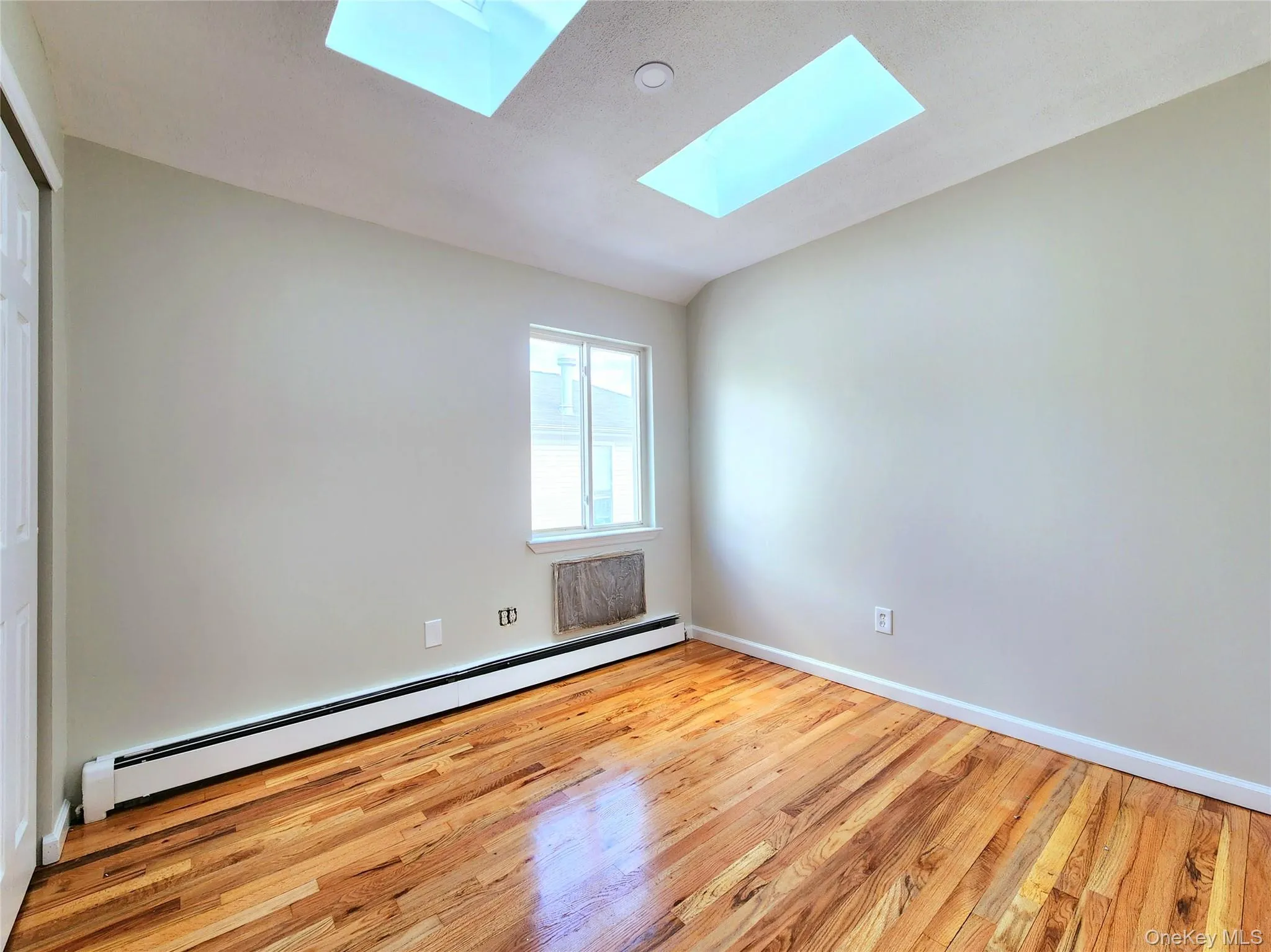 3rd Bedroom 3rd Bedroom