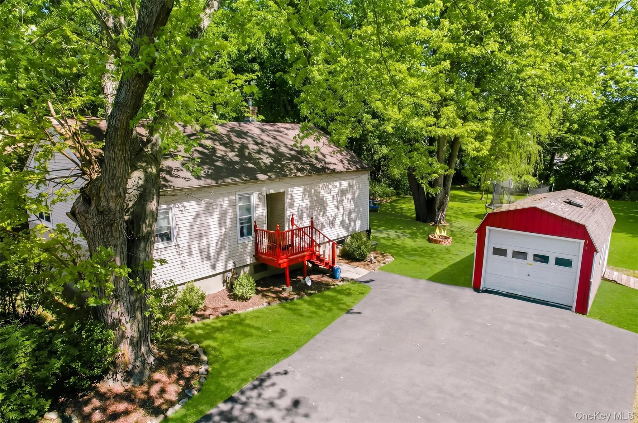 19 Hulse Avenue, Wallkill, NY, 2 Bedrooms Bedrooms, 6 Rooms Rooms,1 BathroomBathrooms,Residential,For Rent,Hulse,0,1012319 19 Hulse Avenue, Wallkill, NY, 2 Bedrooms Bedrooms, 6 Rooms Rooms,1 BathroomBathrooms,Residential,For Rent,Hulse,0,1012319