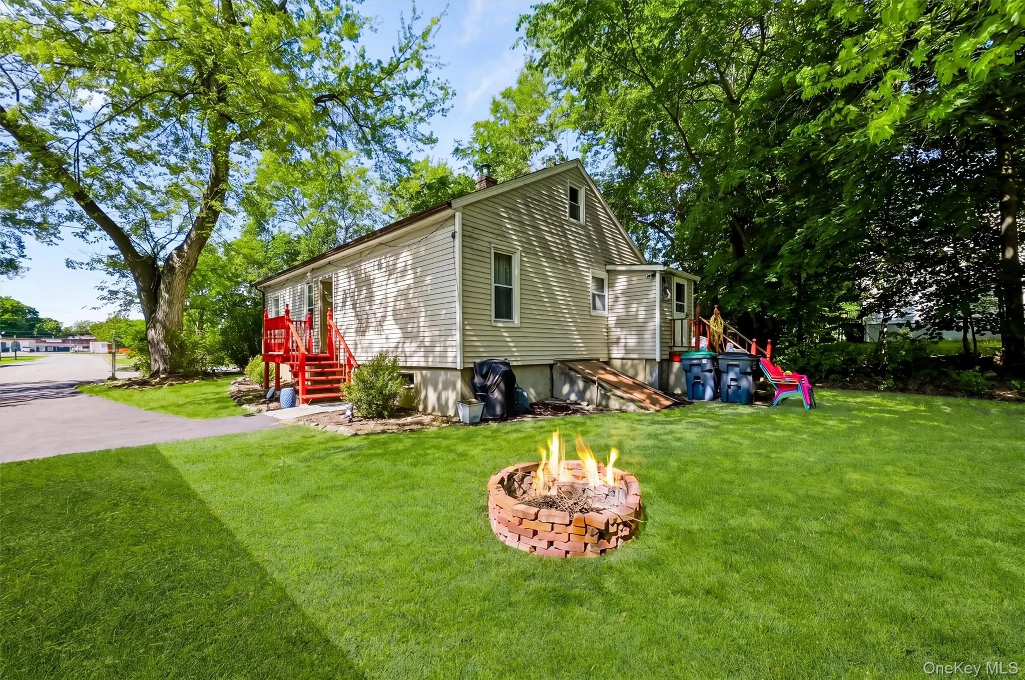 19 Hulse Avenue, Wallkill, NY, 2 Bedrooms Bedrooms, 6 Rooms Rooms,1 BathroomBathrooms,Residential,For Rent,Hulse,0,1012319 19 Hulse Avenue, Wallkill, NY, 2 Bedrooms Bedrooms, 6 Rooms Rooms,1 BathroomBathrooms,Residential,For Rent,Hulse,0,1012319