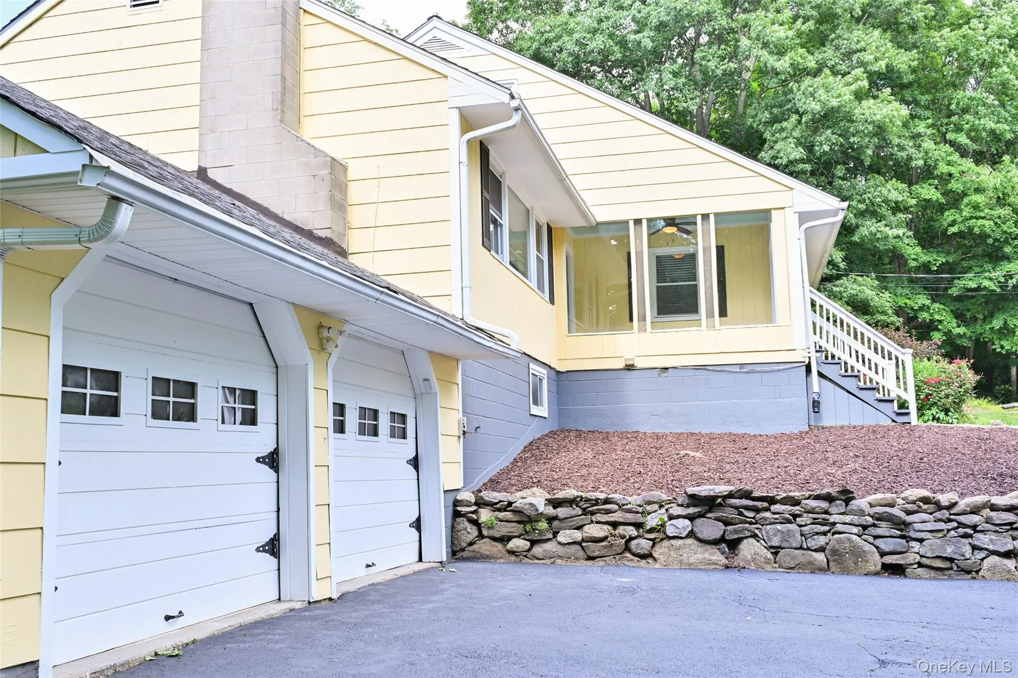 2 car garage 2 car garage
