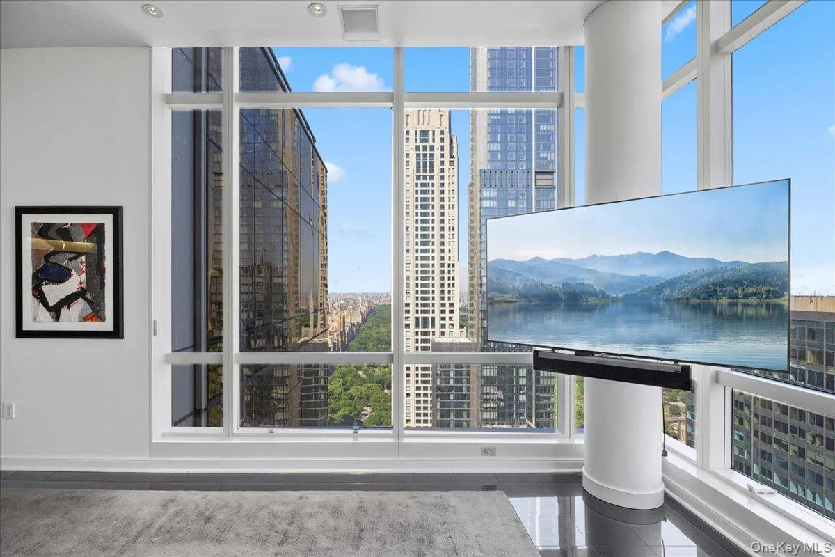 230 56th Street, New York, NY, 3 Bedrooms Bedrooms, 7 Rooms Rooms,3 BathroomsBathrooms,Residential,For Rent,56th,0,1012327 230 56th Street, New York, NY, 3 Bedrooms Bedrooms, 7 Rooms Rooms,3 BathroomsBathrooms,Residential,For Rent,56th,0,1012327