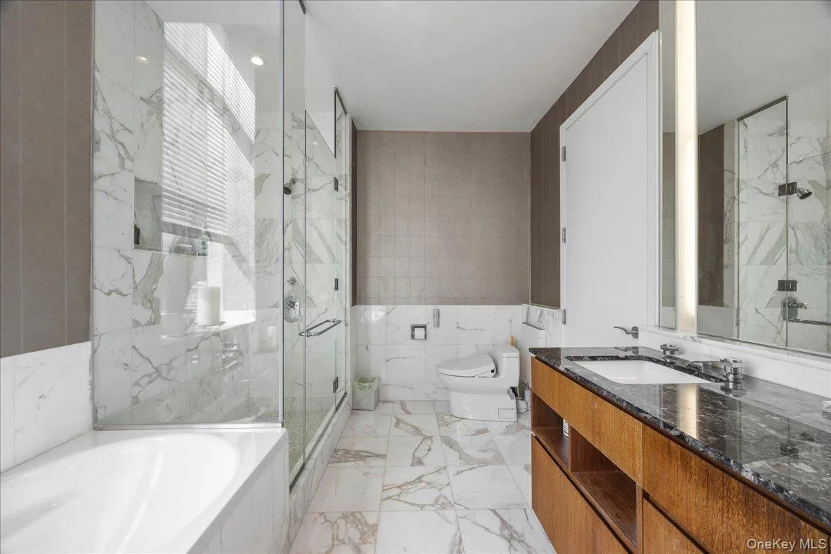 230 56th Street, New York, NY, 3 Bedrooms Bedrooms, 7 Rooms Rooms,3 BathroomsBathrooms,Residential,For Rent,56th,0,1012327 230 56th Street, New York, NY, 3 Bedrooms Bedrooms, 7 Rooms Rooms,3 BathroomsBathrooms,Residential,For Rent,56th,0,1012327